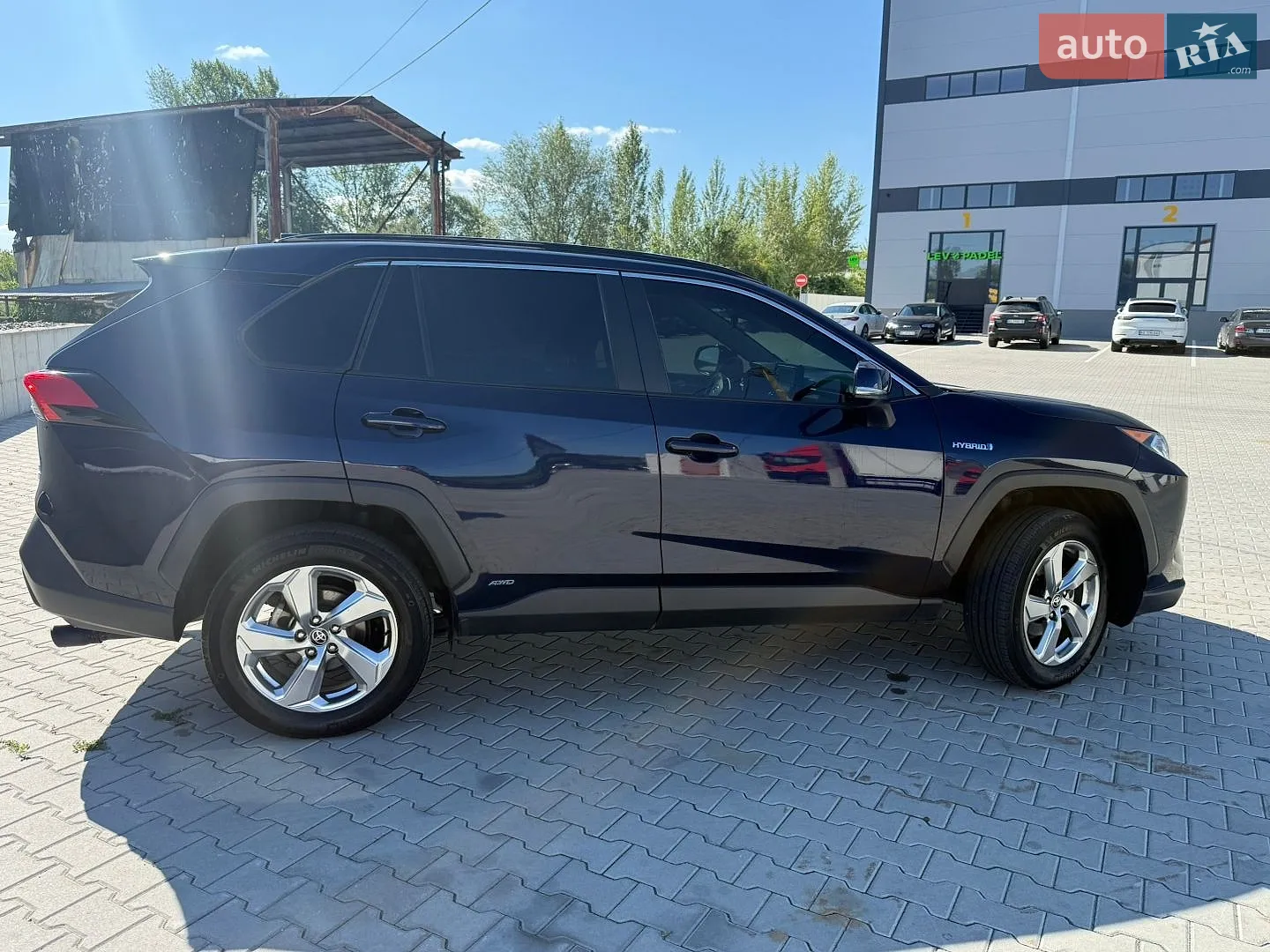 2021 Toyota RAV 4 - мініатюра 10