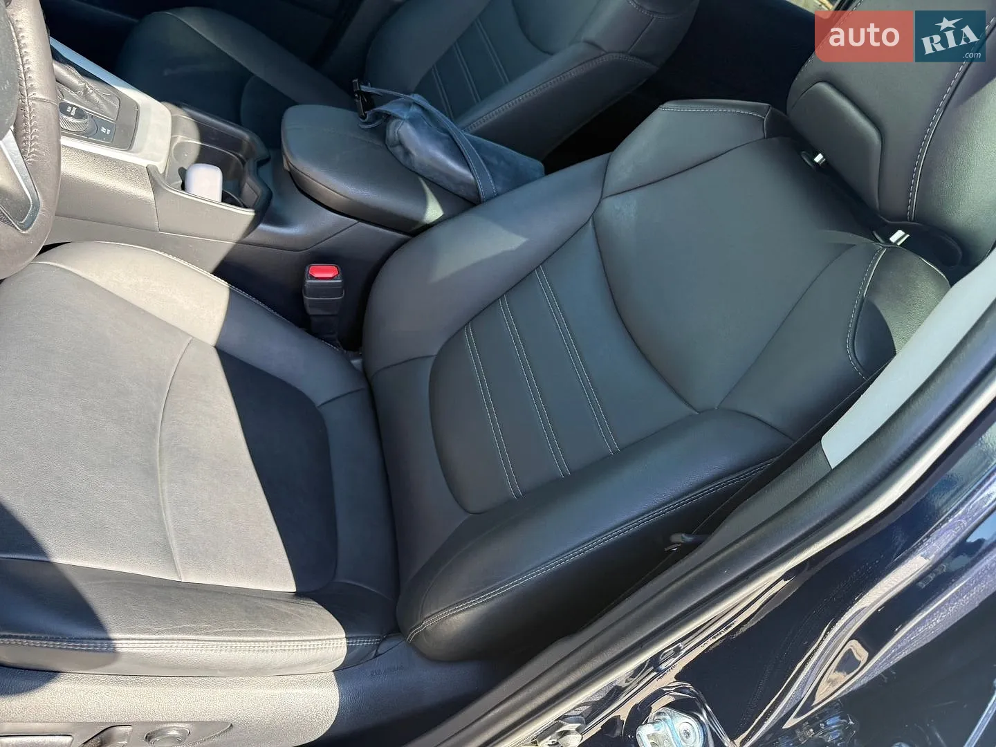 2021 Toyota RAV 4 - мініатюра 25