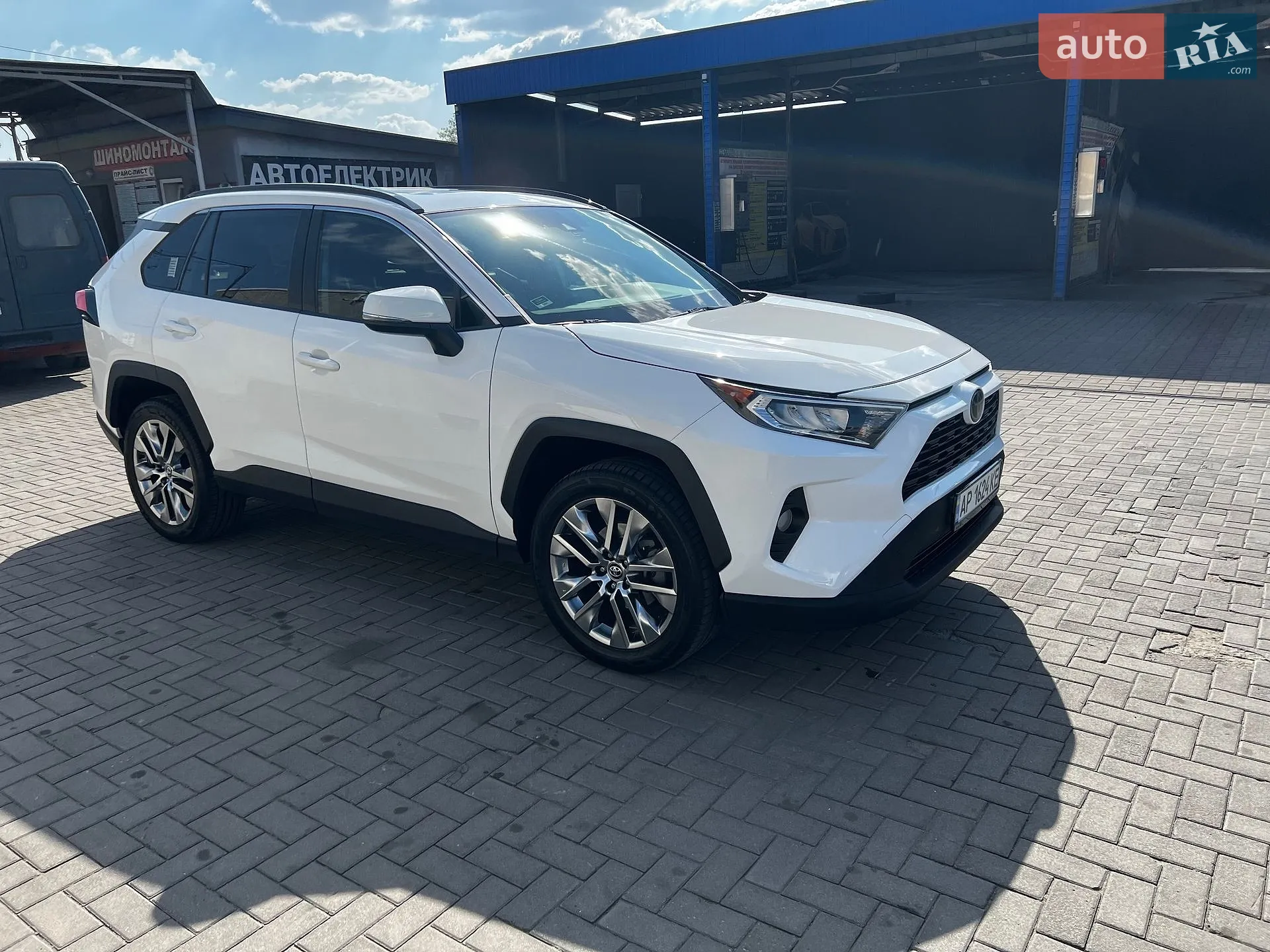 2019 Toyota RAV 4 - мініатюра 4