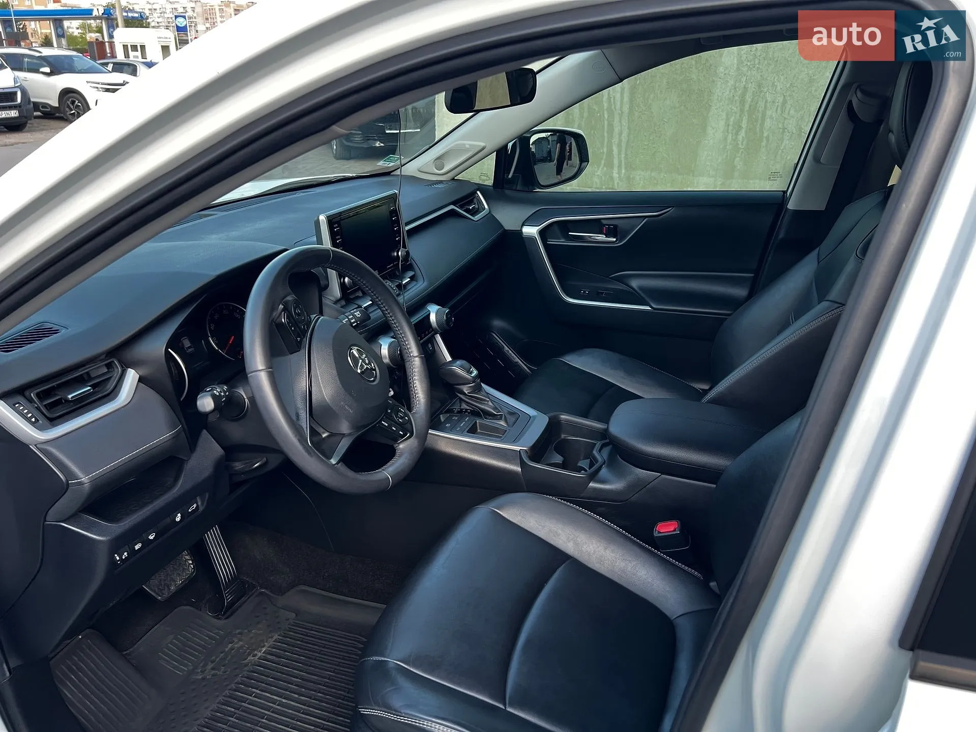 2019 Toyota RAV 4 - мініатюра 14