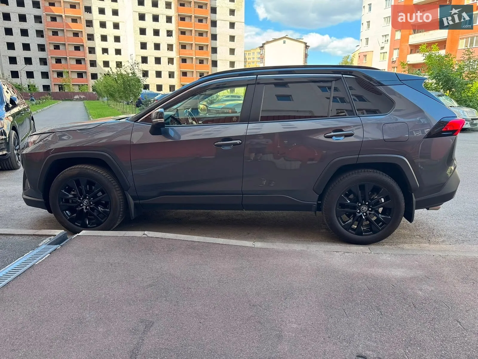 2024 Toyota RAV 4 - мініатюра 4