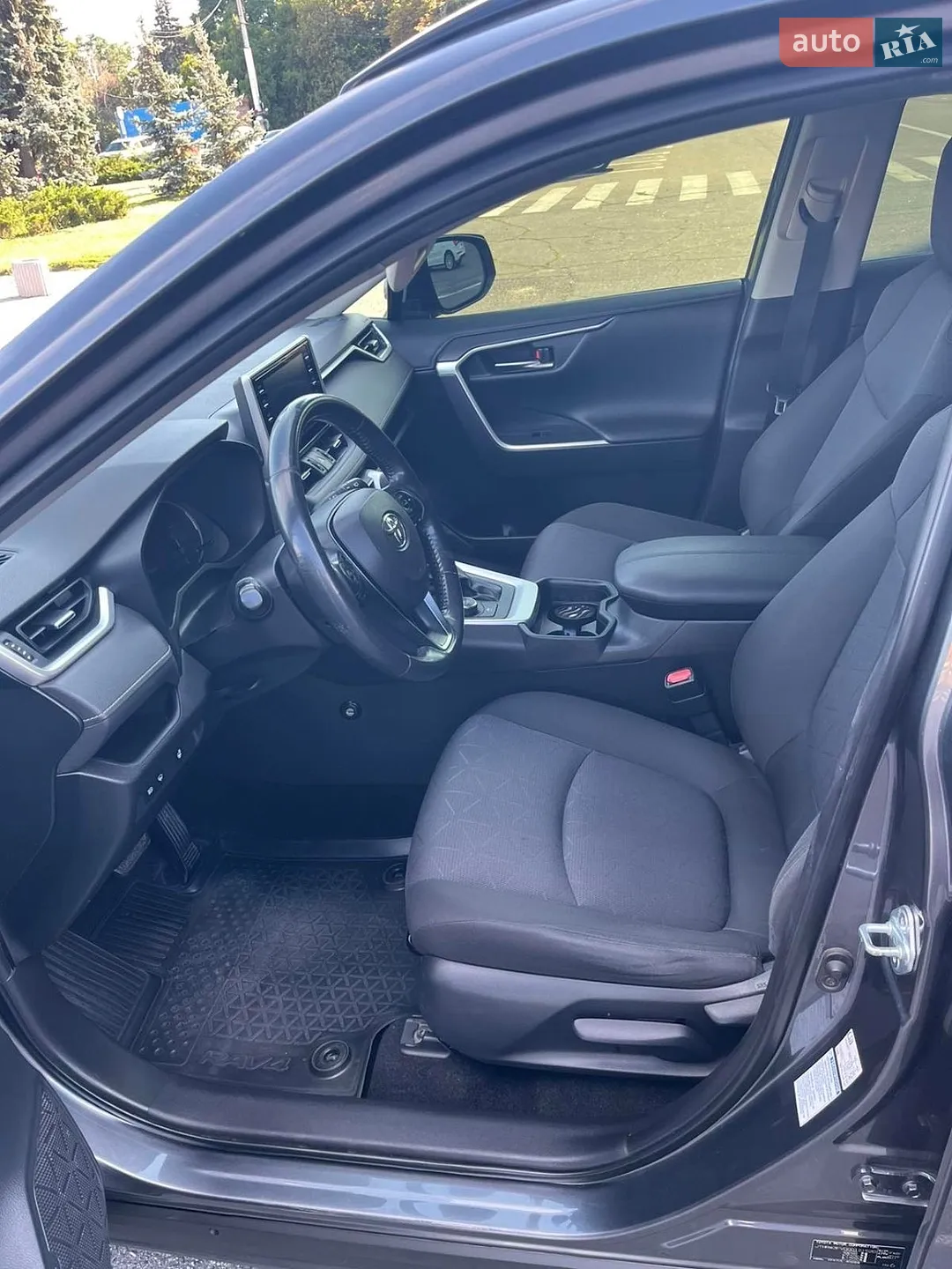 2021 Toyota RAV 4 - мініатюра 7