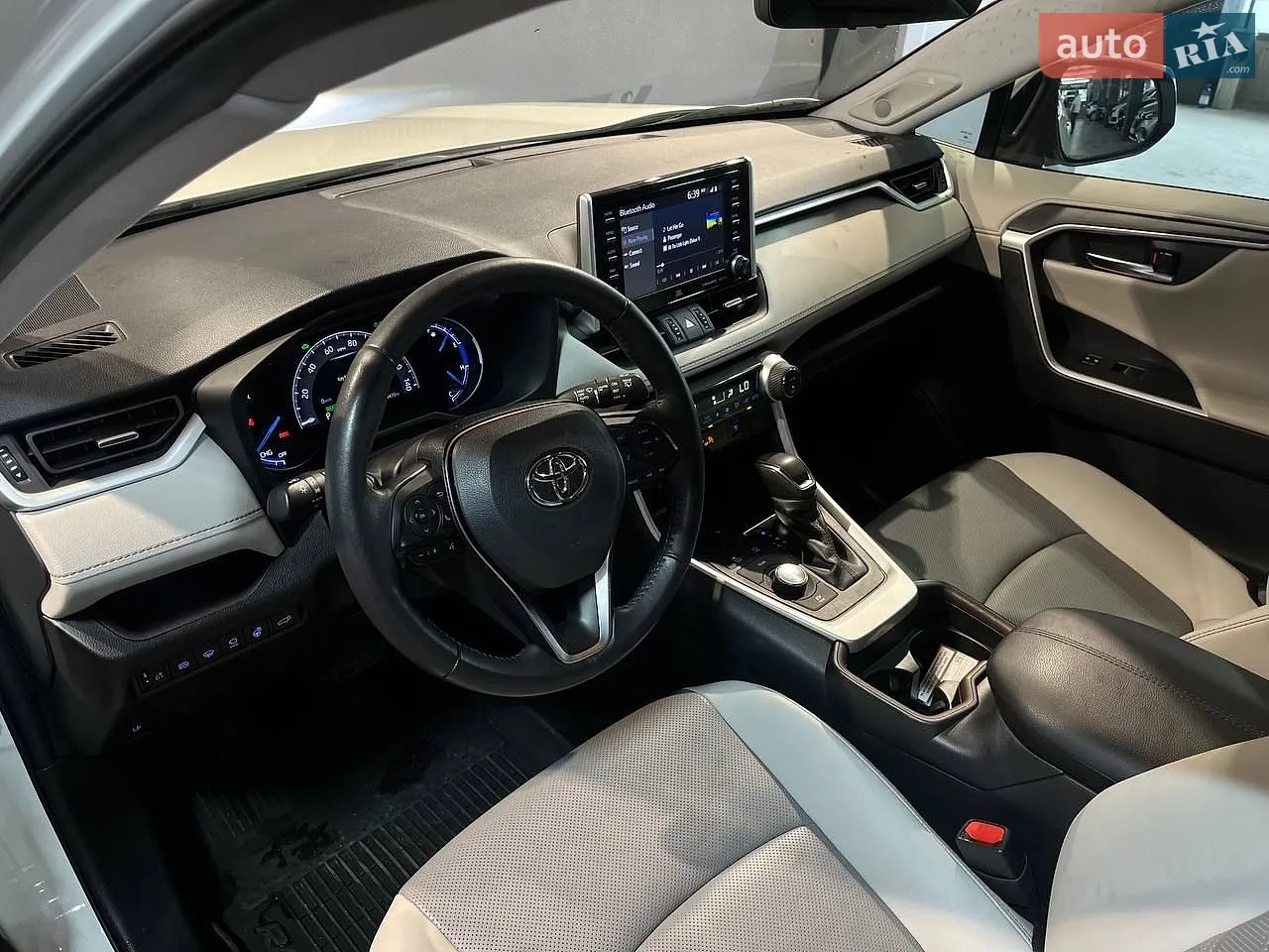 2020 Toyota RAV 4 - мініатюра 13