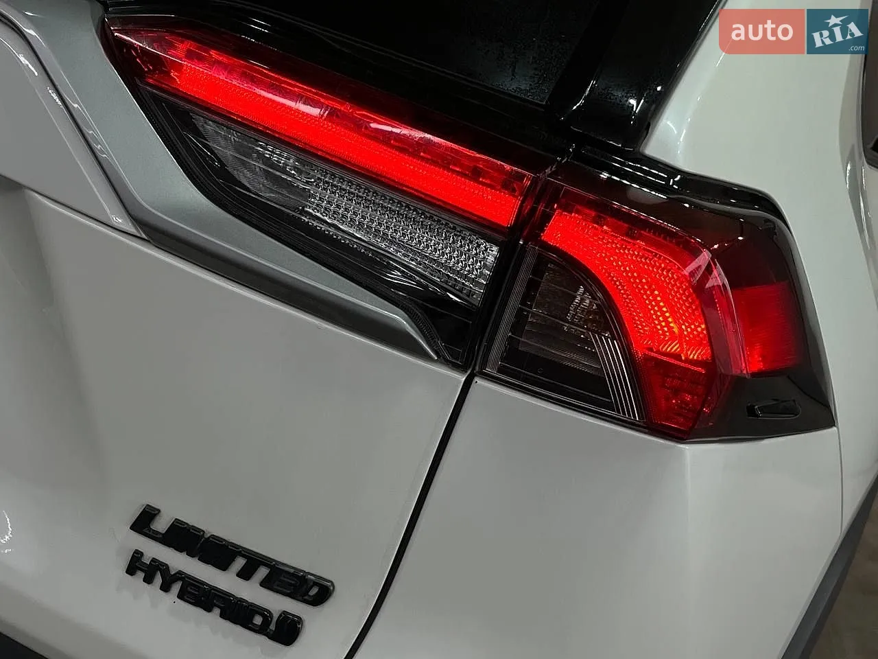2020 Toyota RAV 4 - мініатюра 20