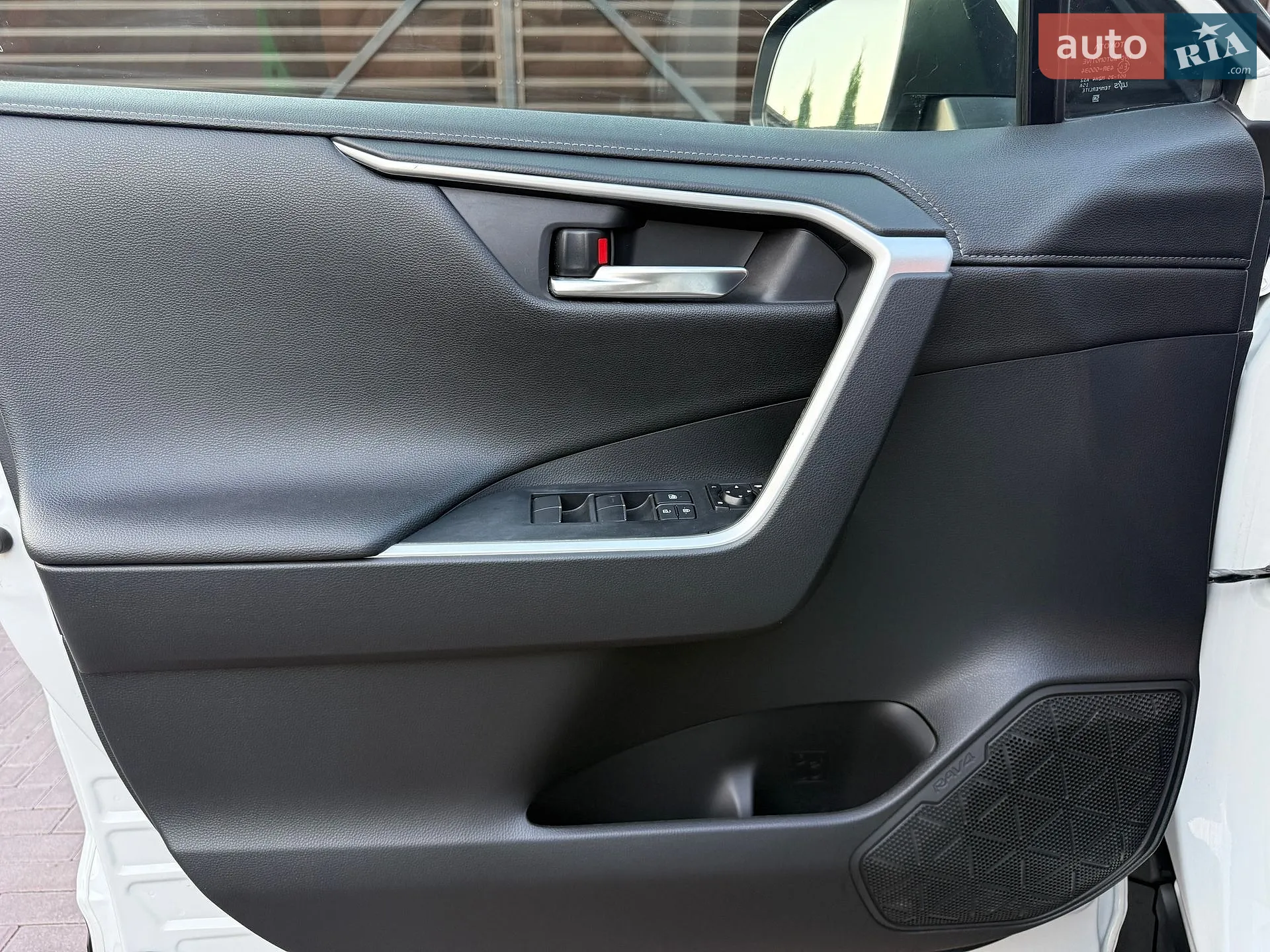 2019 Toyota RAV 4 - мініатюра 69