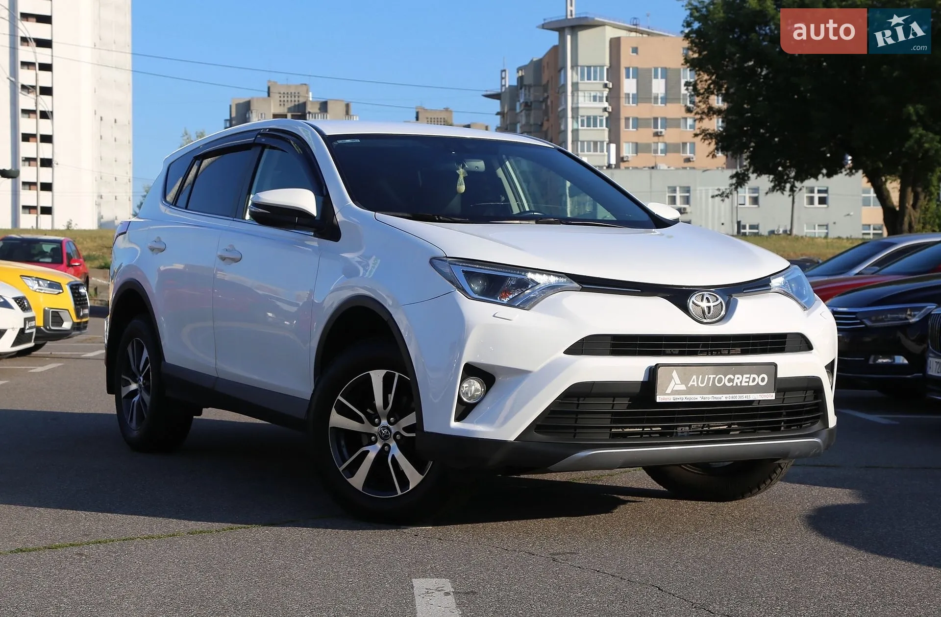 2017 Toyota RAV 4 - фото 1
