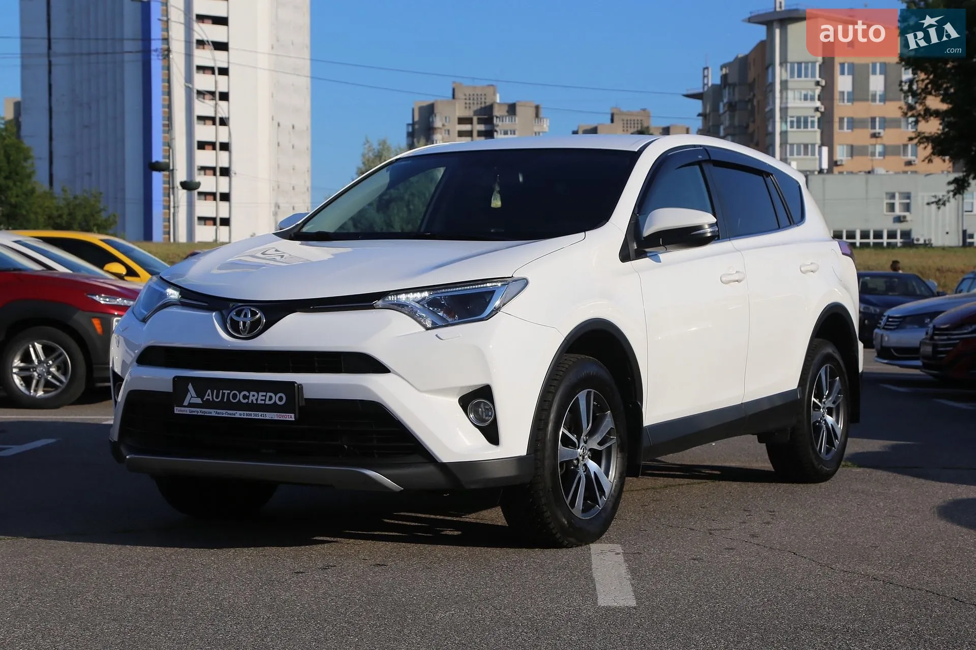 2017 Toyota RAV 4 - мініатюра 3
