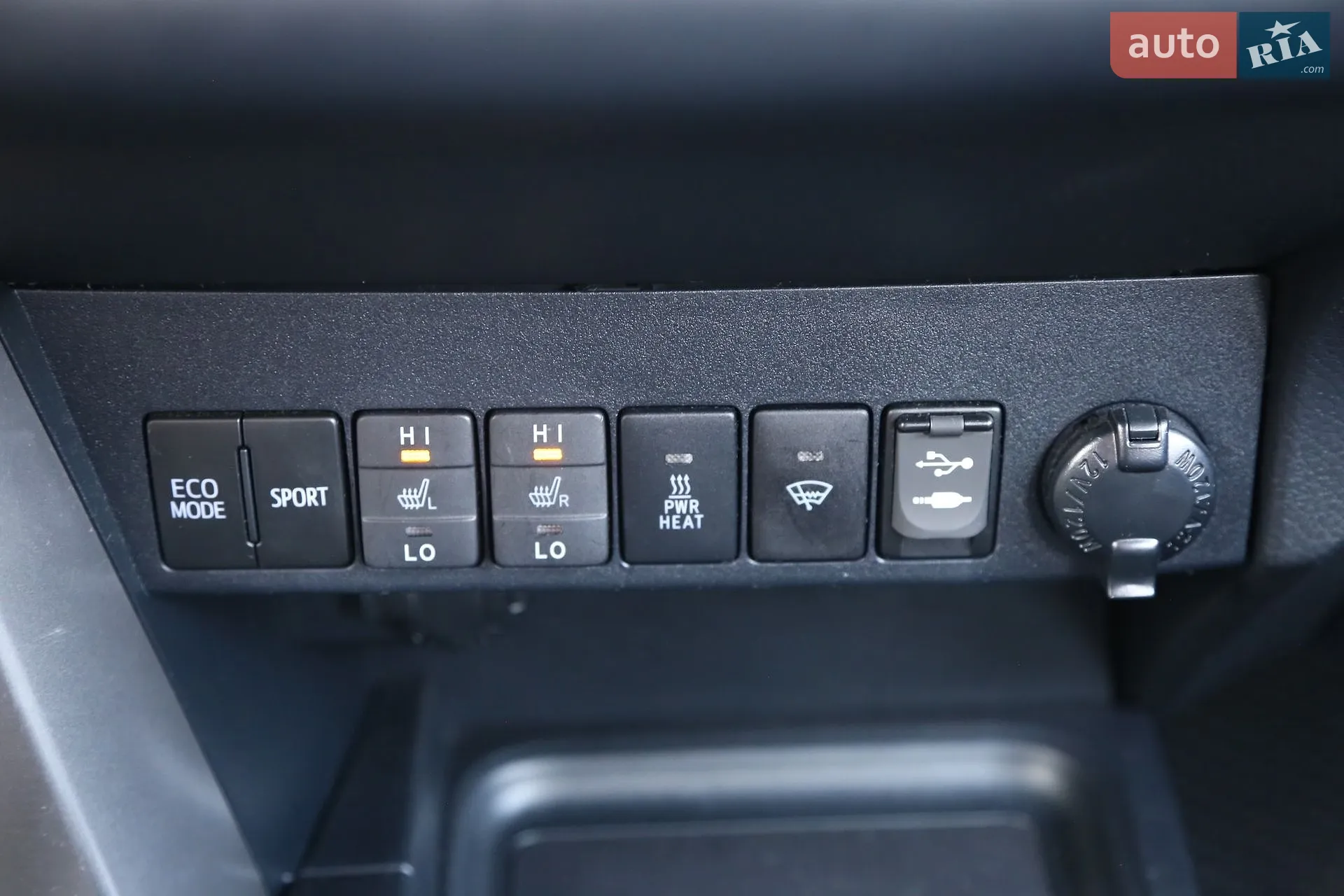 2017 Toyota RAV 4 - мініатюра 22