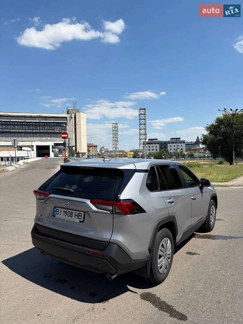 2019 Toyota RAV 4 - мініатюра 9