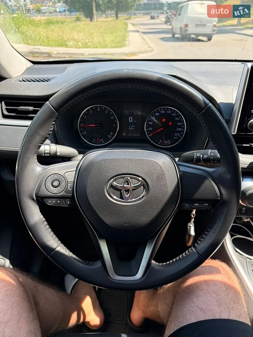 2019 Toyota RAV 4 - мініатюра 17