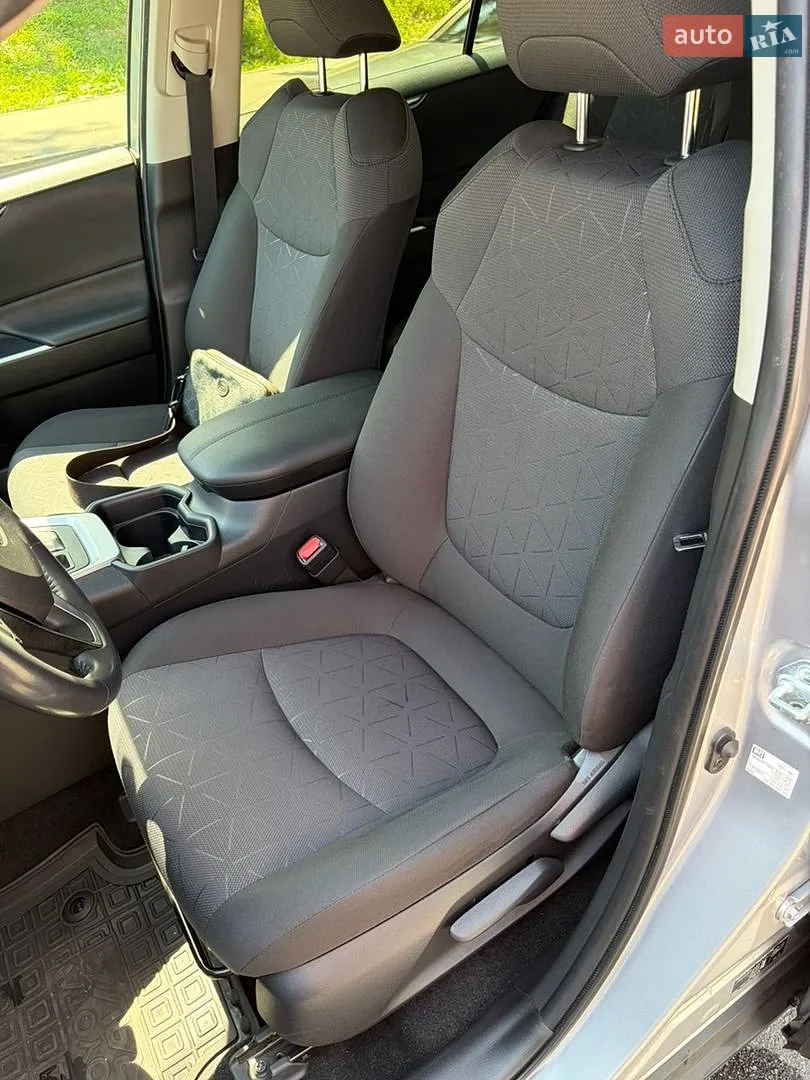 2019 Toyota RAV 4 - мініатюра 14