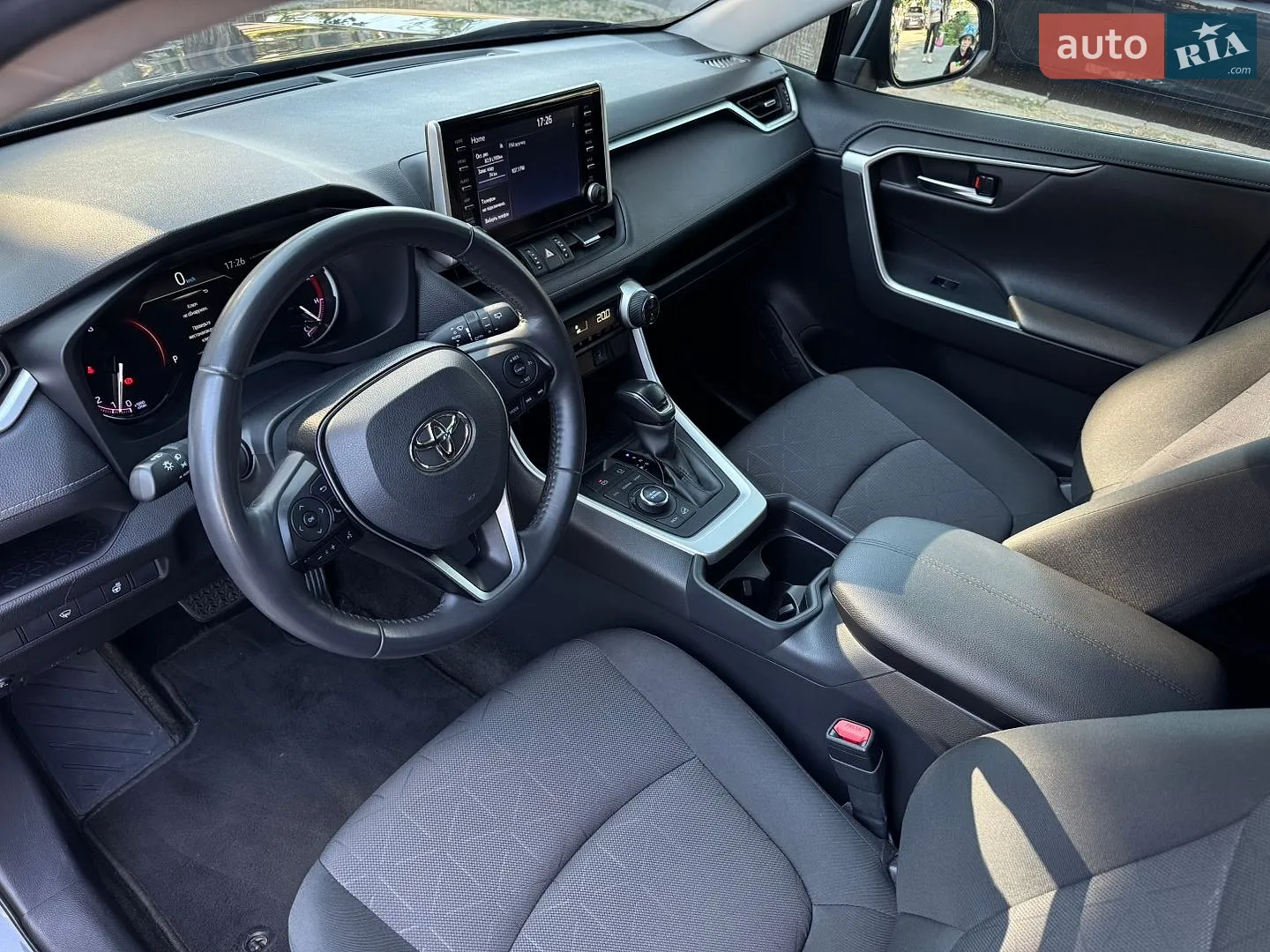 2019 Toyota RAV 4 - мініатюра 16