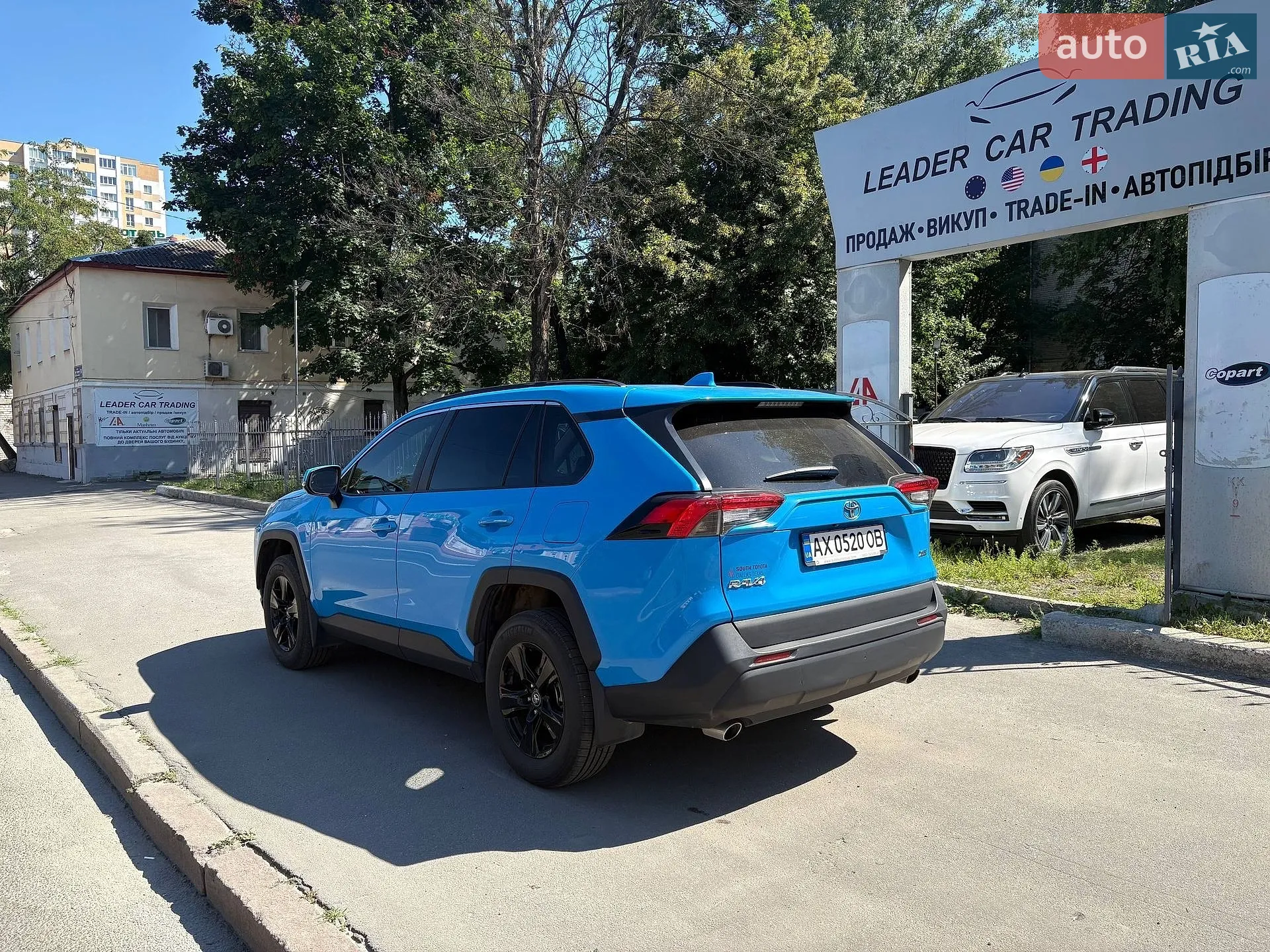 2019 Toyota RAV 4 - мініатюра 9