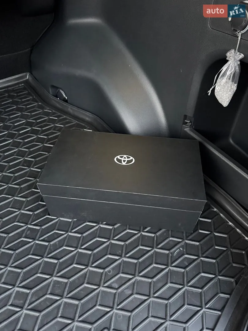 2023 Toyota RAV 4 - мініатюра 29