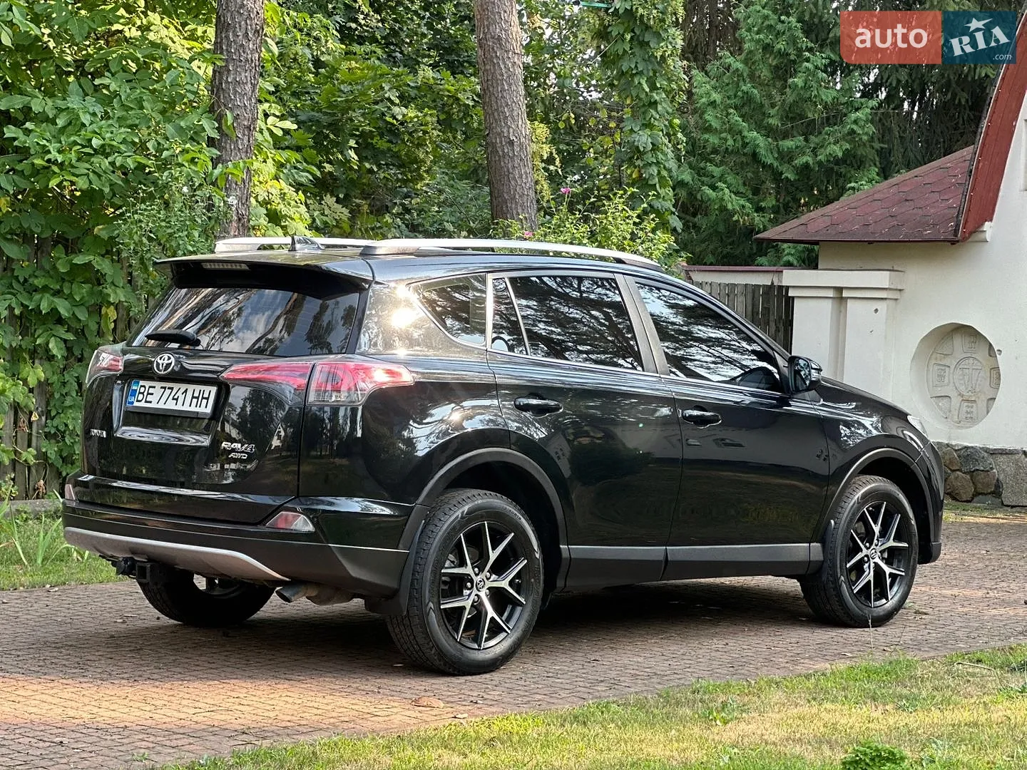 2016 Toyota RAV 4 - мініатюра 3