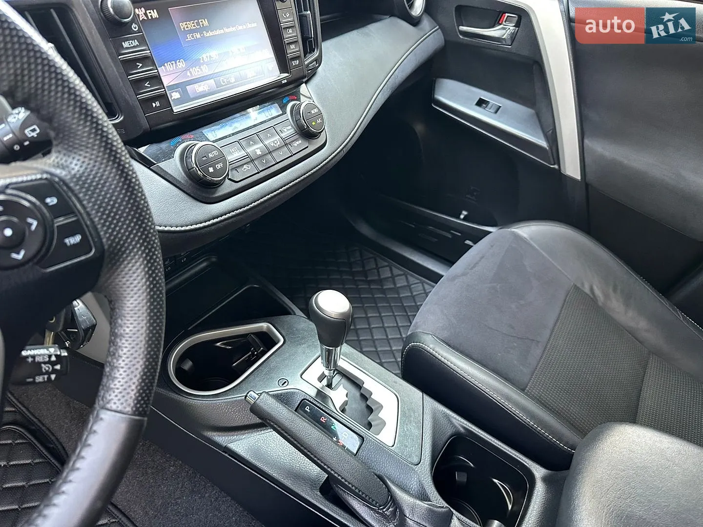 2016 Toyota RAV 4 - мініатюра 88