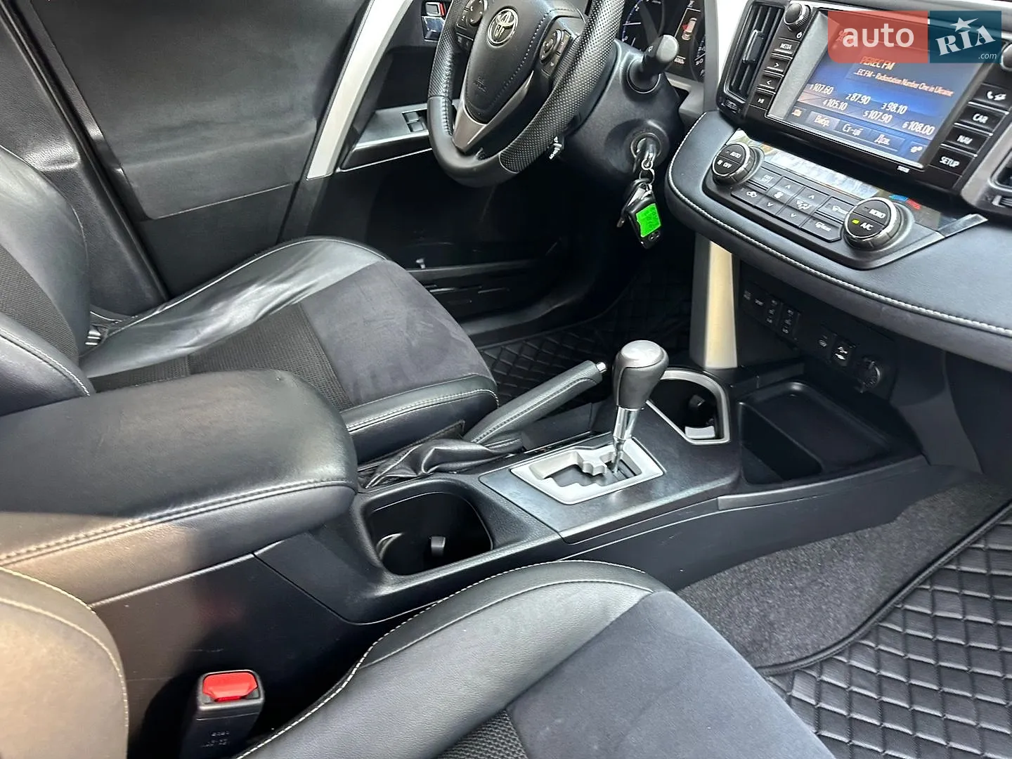 2016 Toyota RAV 4 - мініатюра 129