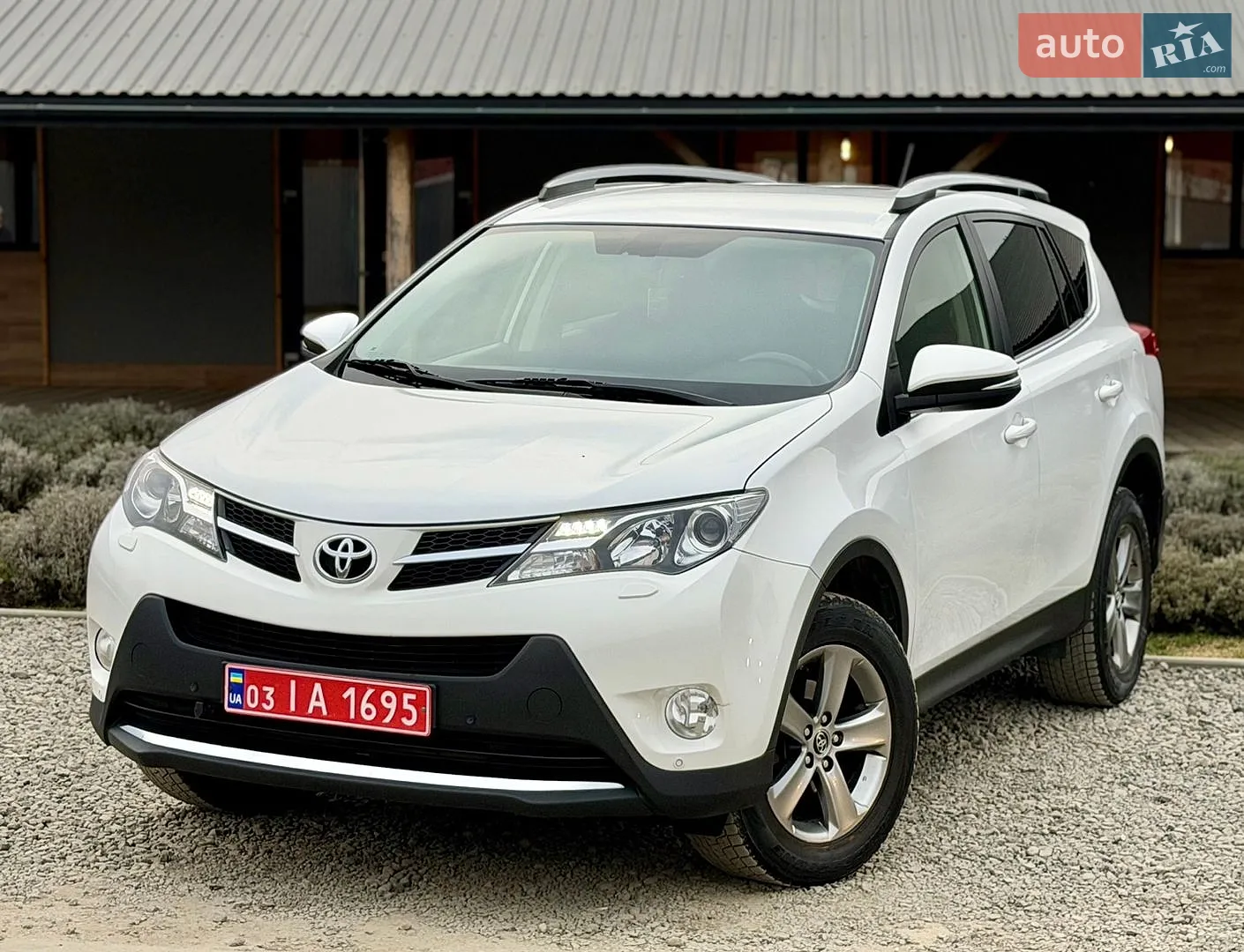 2016 Toyota RAV 4 - фото 1