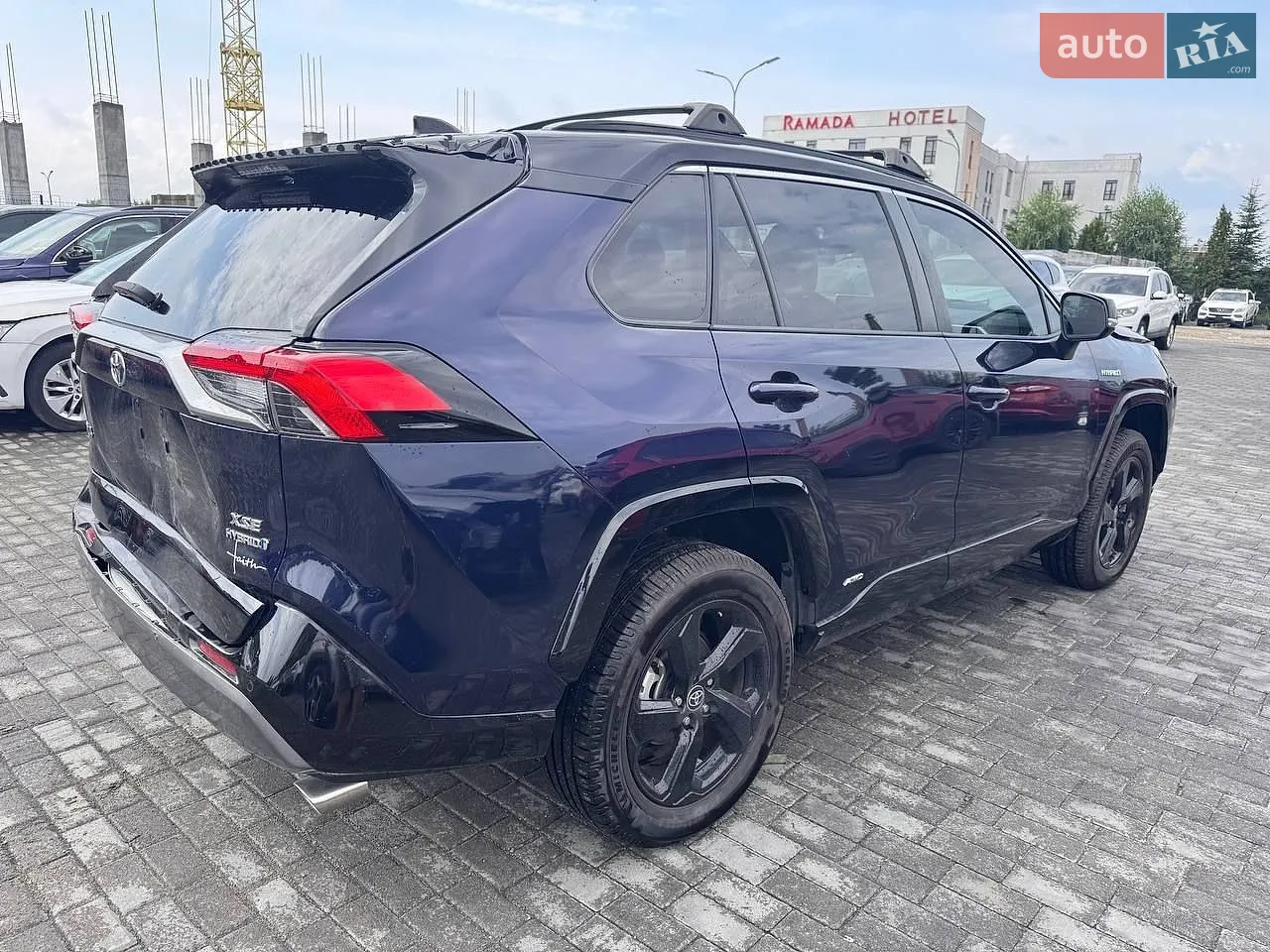 2020 Toyota RAV 4 - мініатюра 4