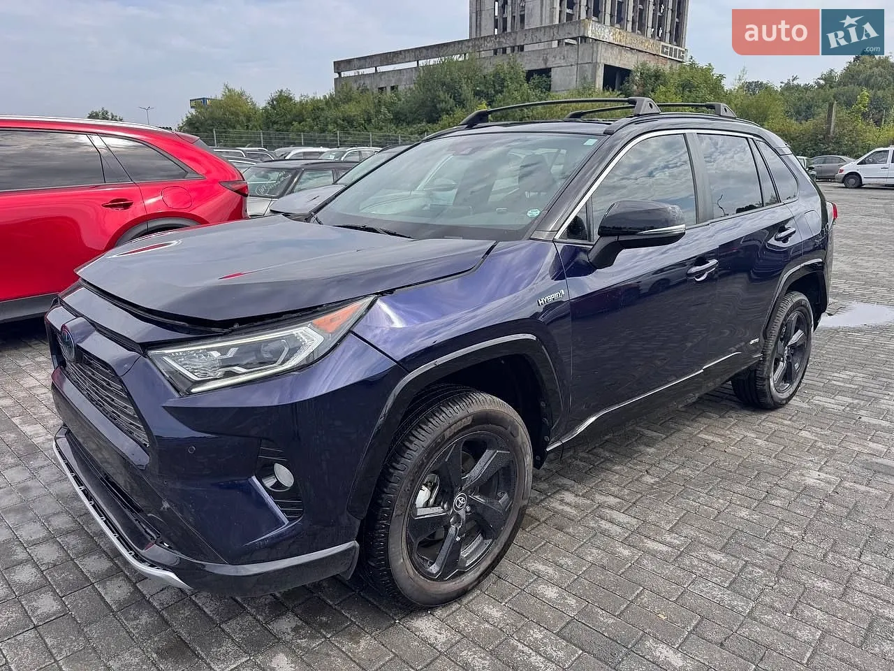 2020 Toyota RAV 4 - фото 1