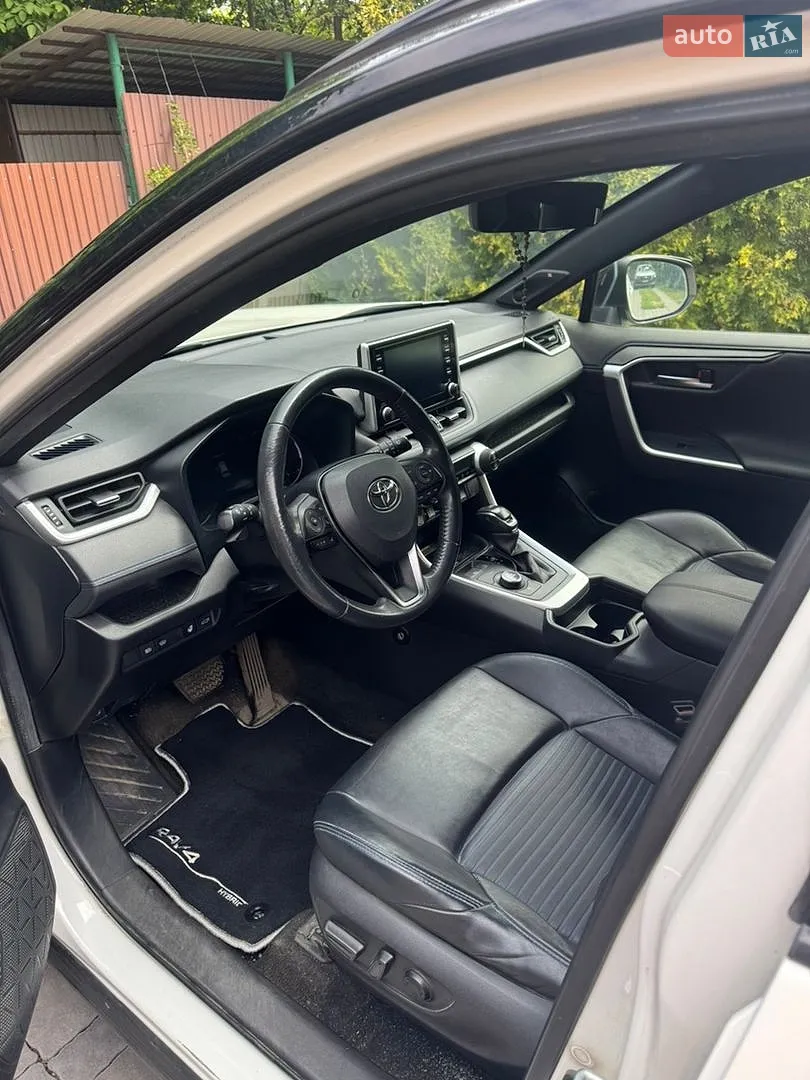 2021 Toyota RAV 4 - мініатюра 9