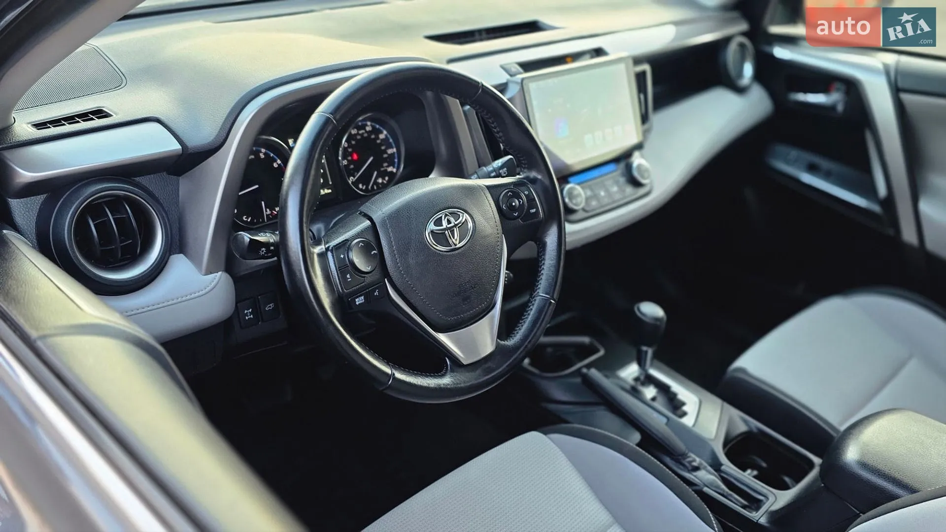 2016 Toyota RAV 4 - мініатюра 13