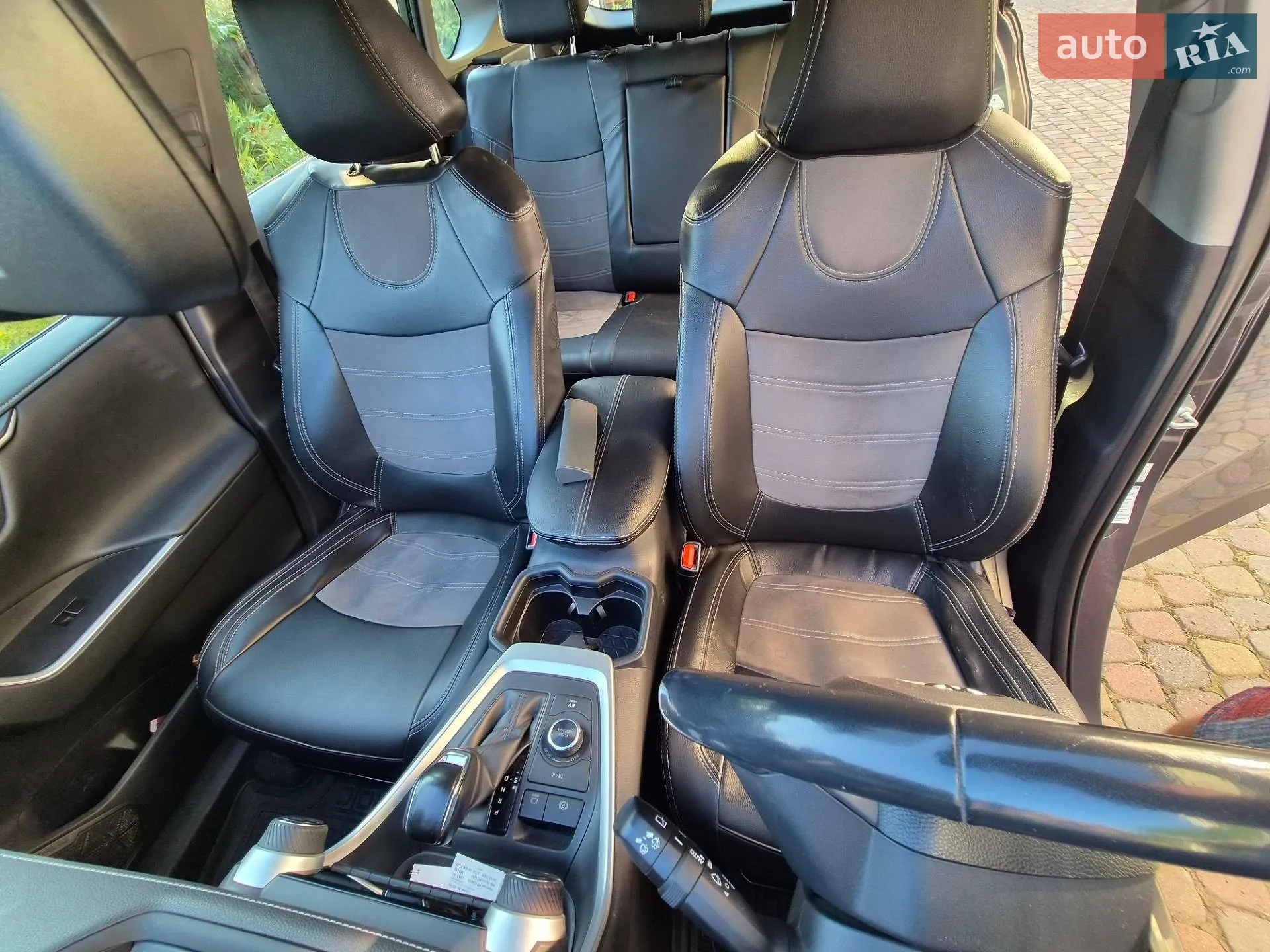 2019 Toyota RAV 4 - мініатюра 22