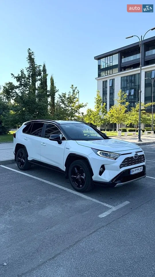 2018 Toyota RAV 4 - мініатюра 17