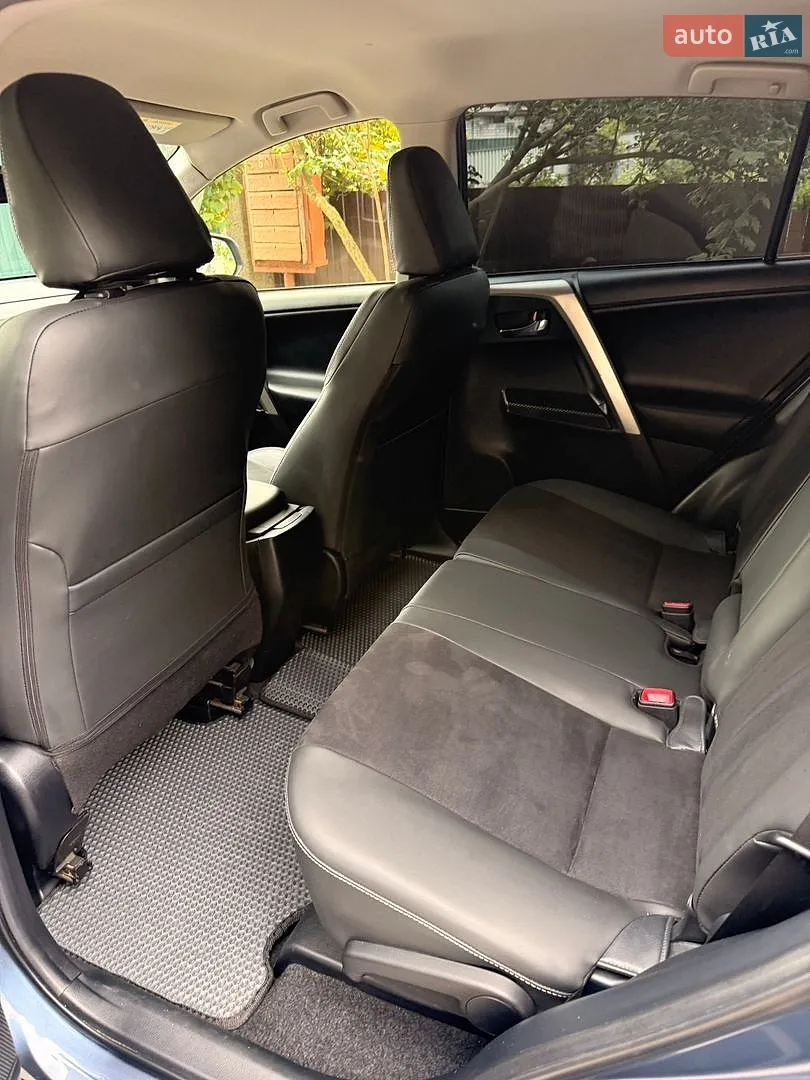 2013 Toyota RAV 4 - мініатюра 10