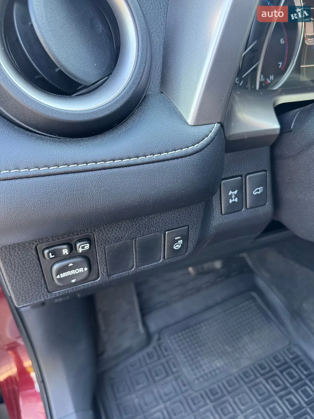 2015 Toyota RAV 4 - мініатюра 19