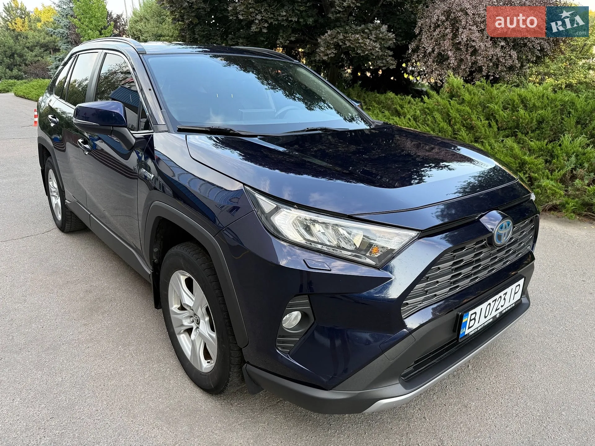 2018 Toyota RAV 4 - мініатюра 2