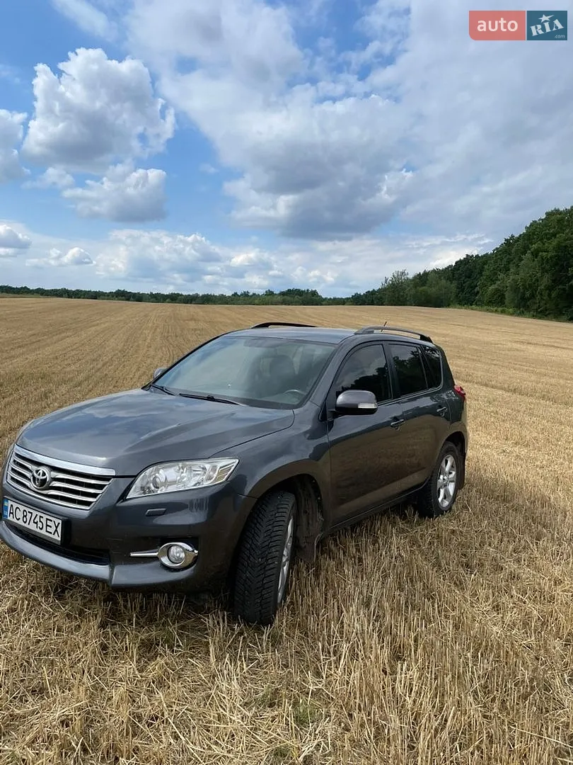 2010 Toyota RAV 4 - мініатюра 2