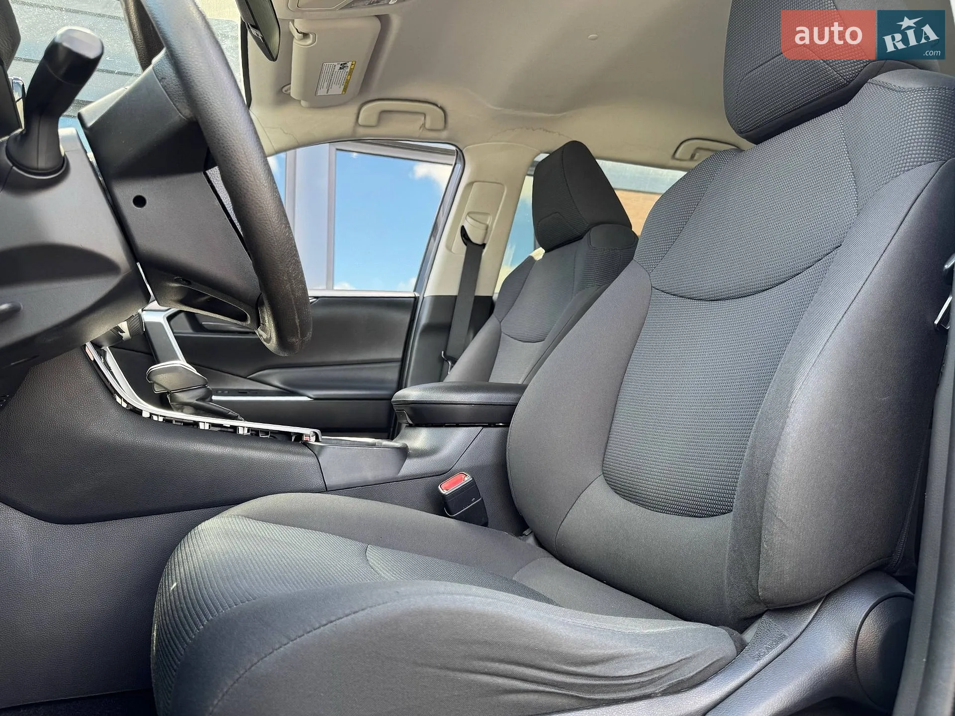 2021 Toyota RAV 4 - мініатюра 26