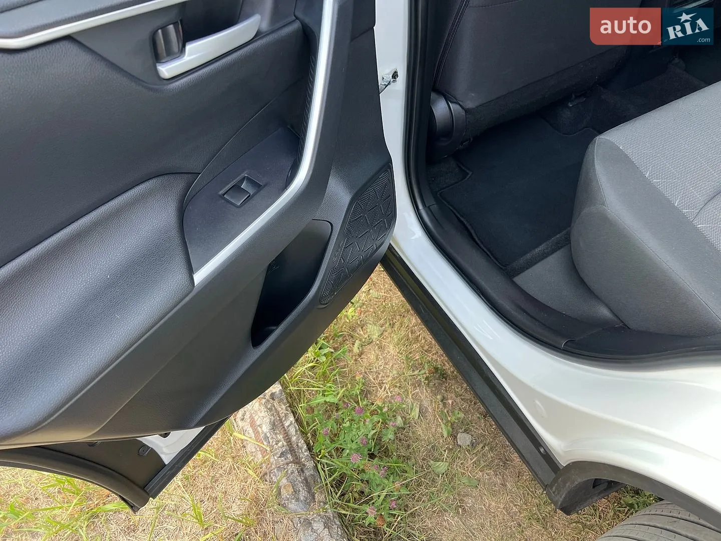 2023 Toyota RAV 4 - мініатюра 14