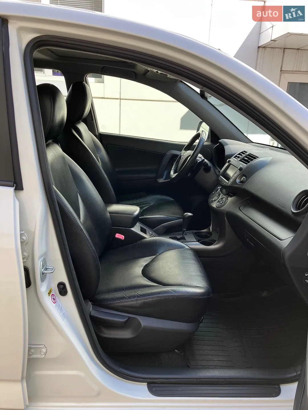 2012 Toyota RAV 4 - мініатюра 8