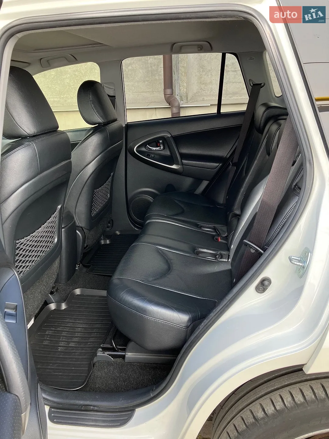 2012 Toyota RAV 4 - мініатюра 12