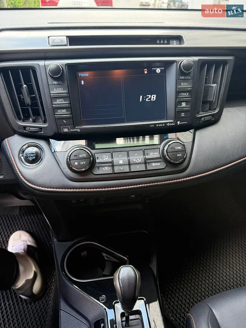 2017 Toyota RAV 4 - мініатюра 8