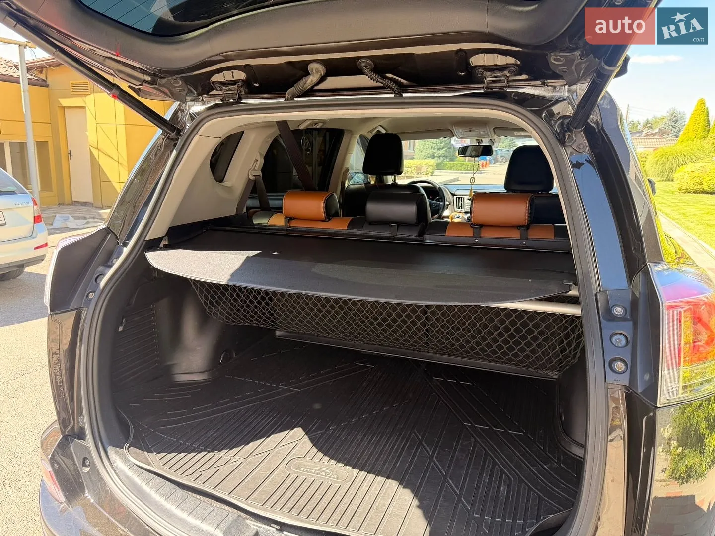 2016 Toyota RAV 4 - мініатюра 39
