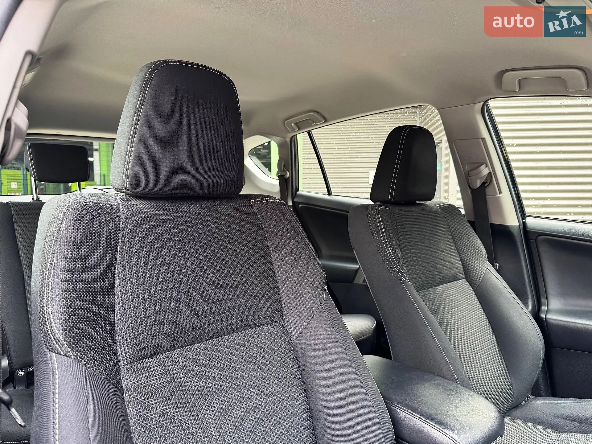 2017 Toyota RAV 4 - мініатюра 15