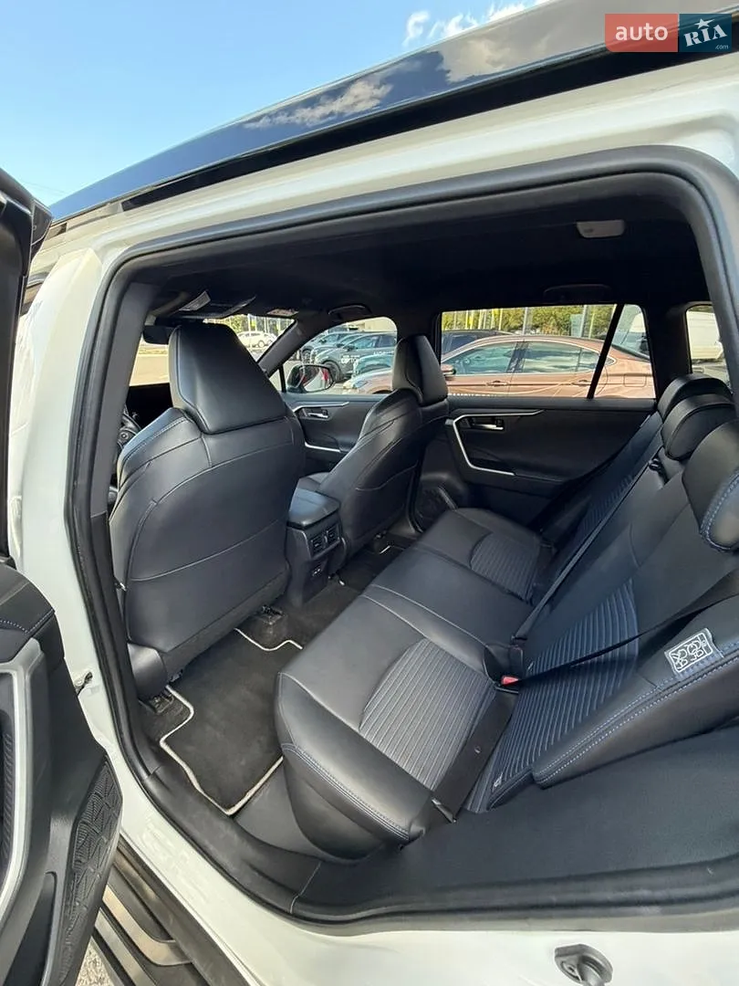 2023 Toyota RAV 4 - мініатюра 7