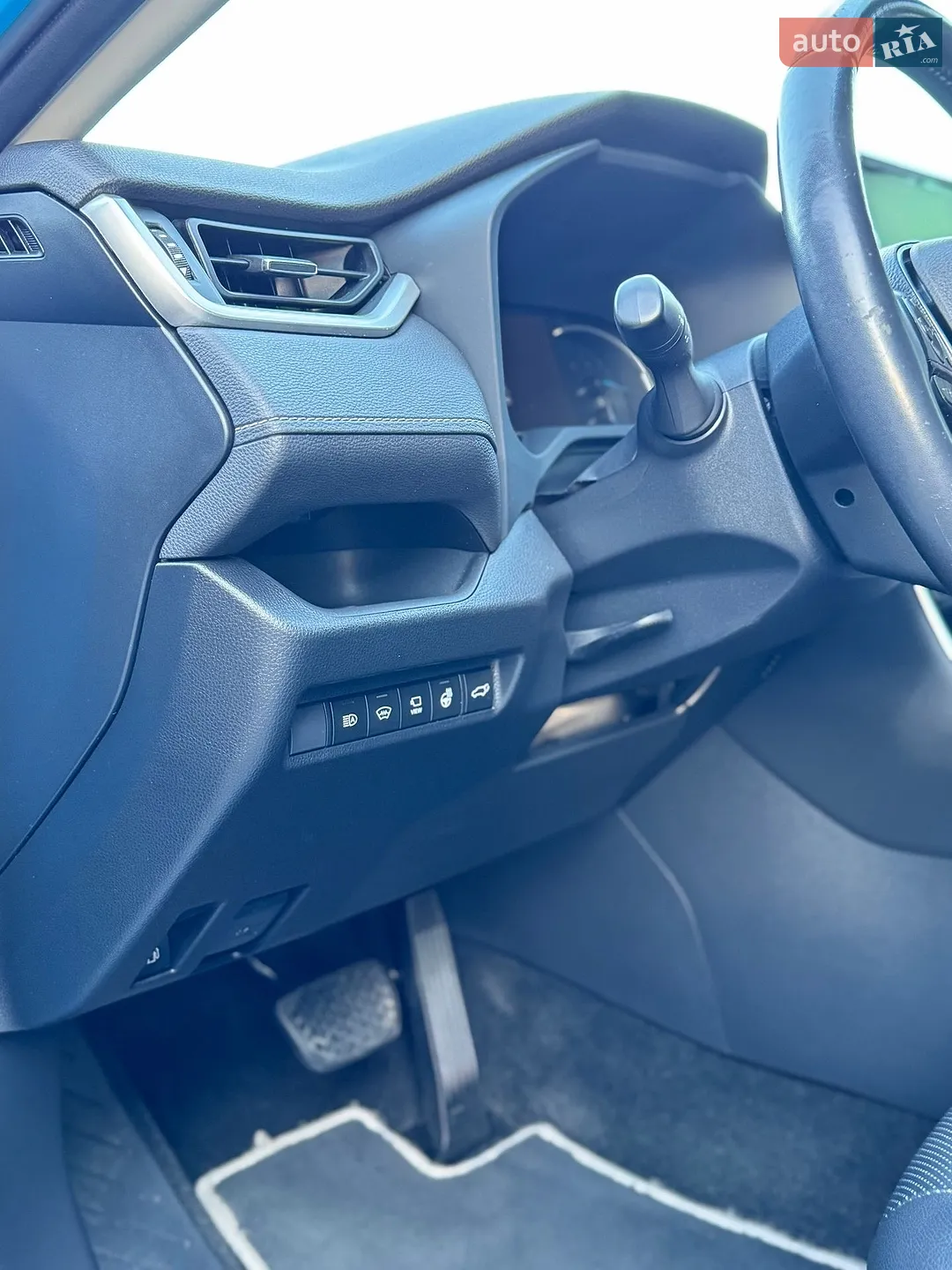 2019 Toyota RAV 4 - мініатюра 17