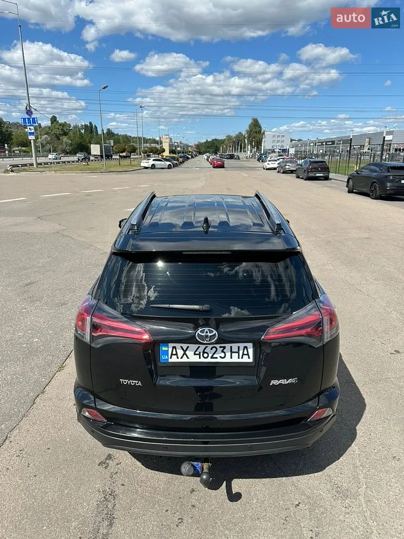2017 Toyota RAV 4 - мініатюра 11