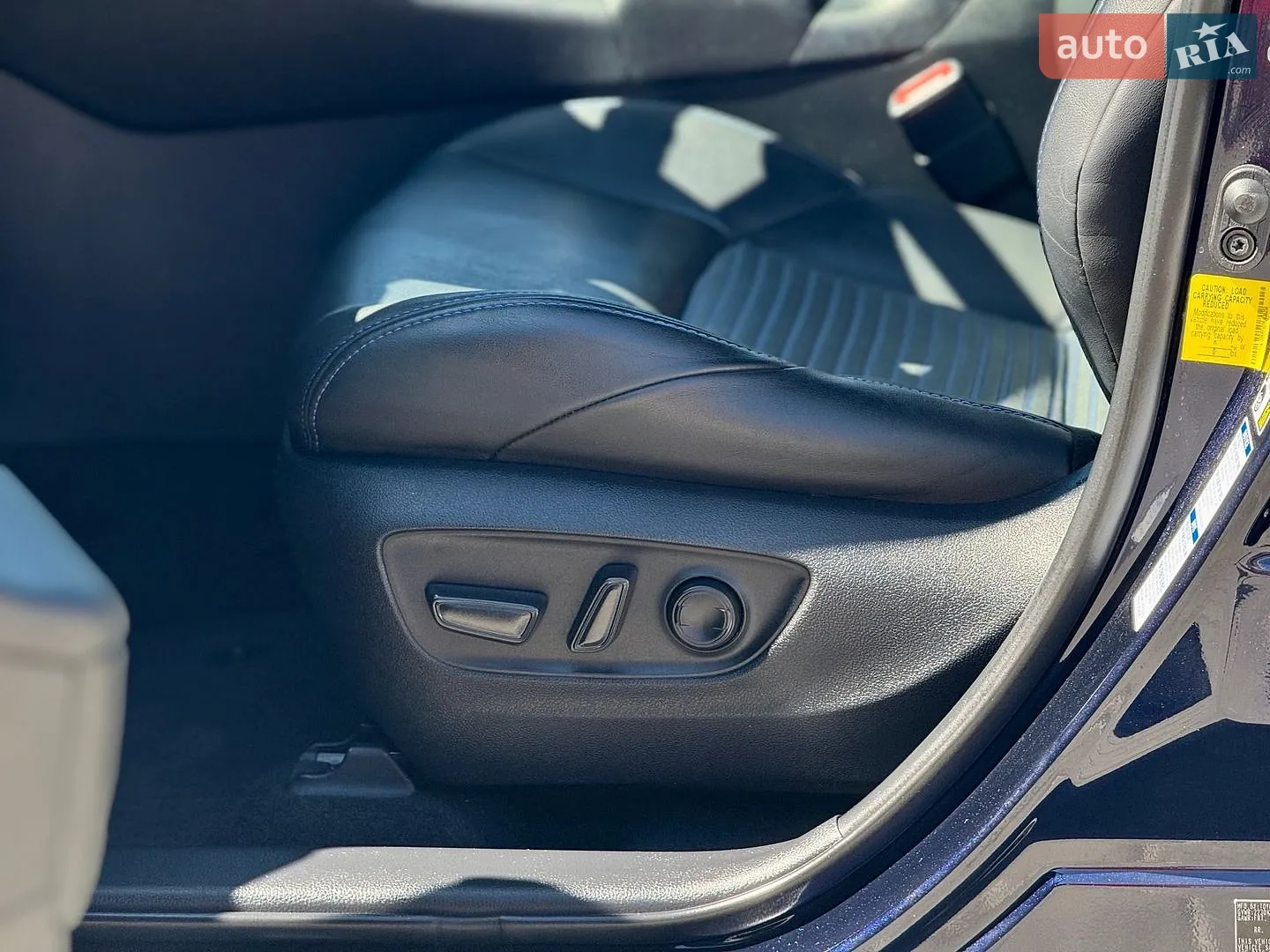 2021 Toyota RAV 4 - мініатюра 39