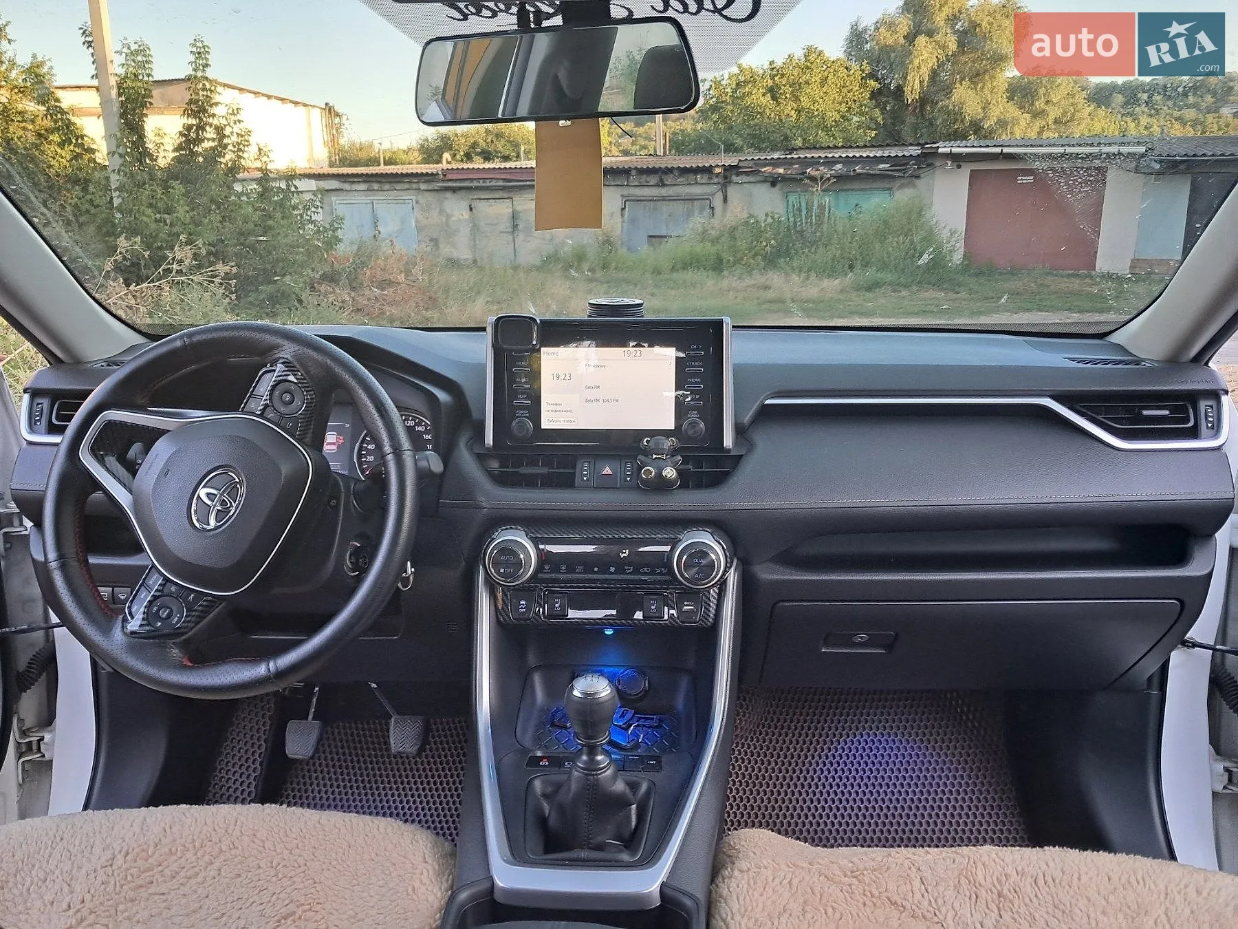 2020 Toyota RAV 4 - мініатюра 6