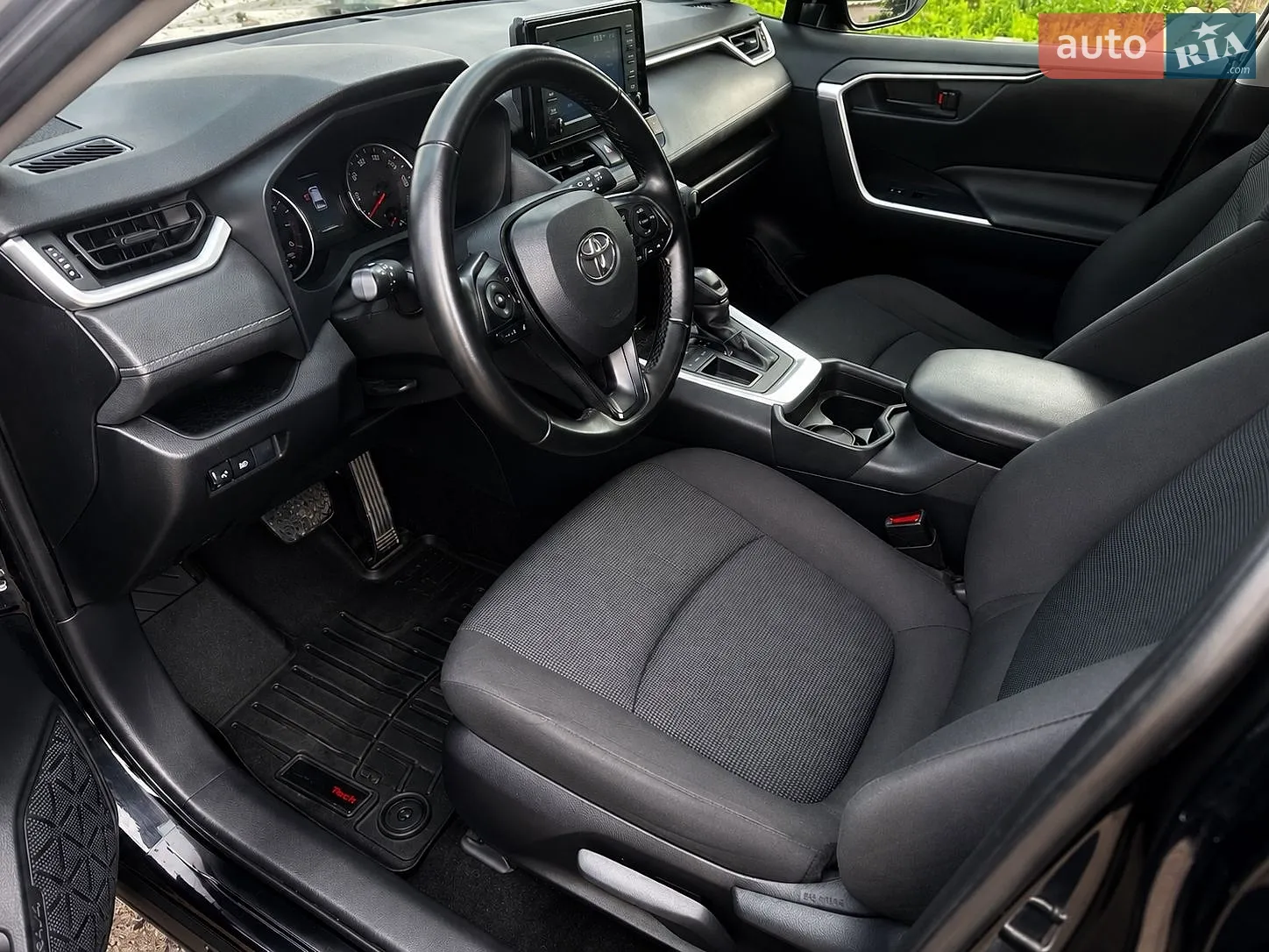 2019 Toyota RAV 4 - мініатюра 9