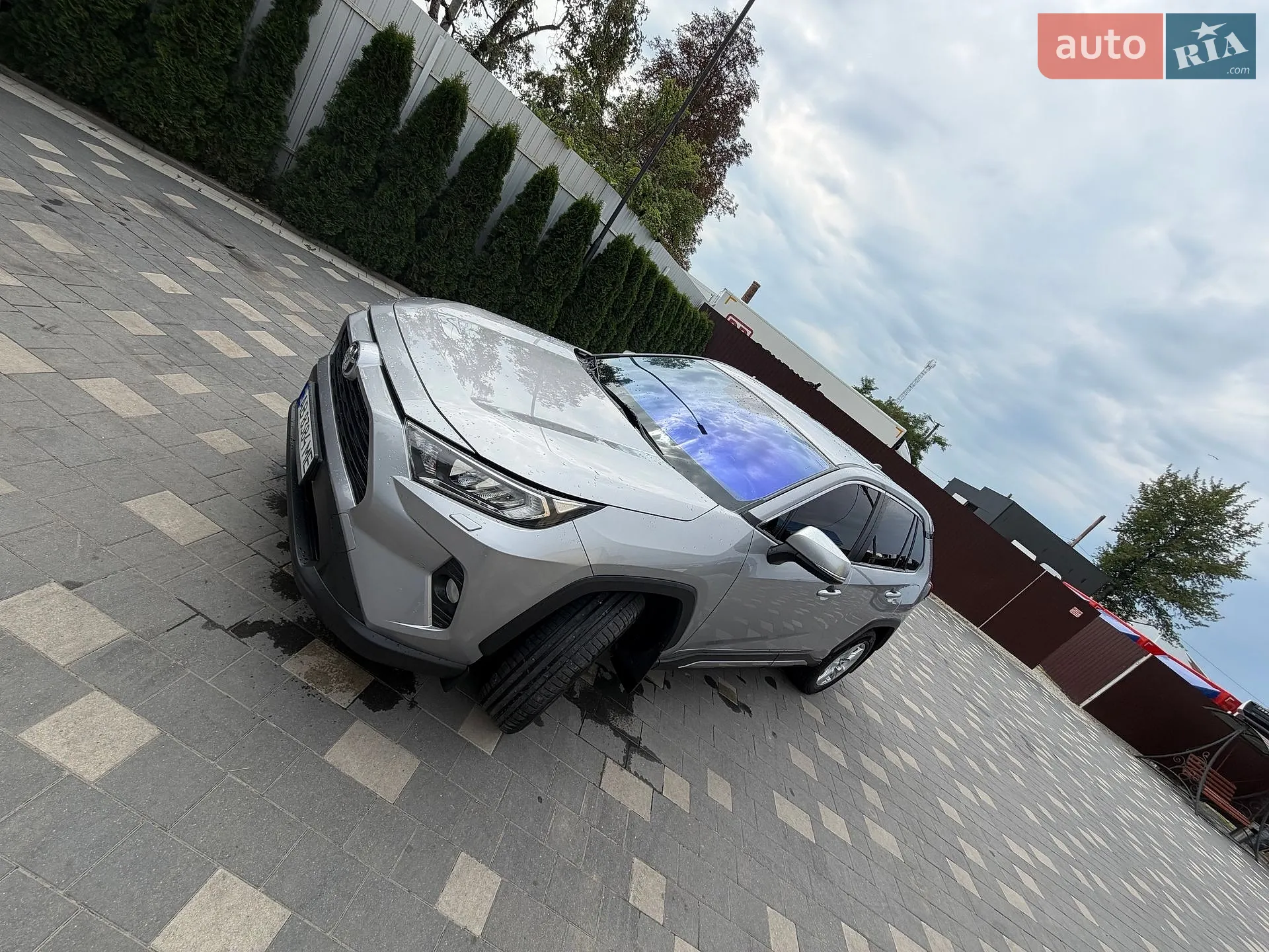 2021 Toyota RAV 4 - мініатюра 17