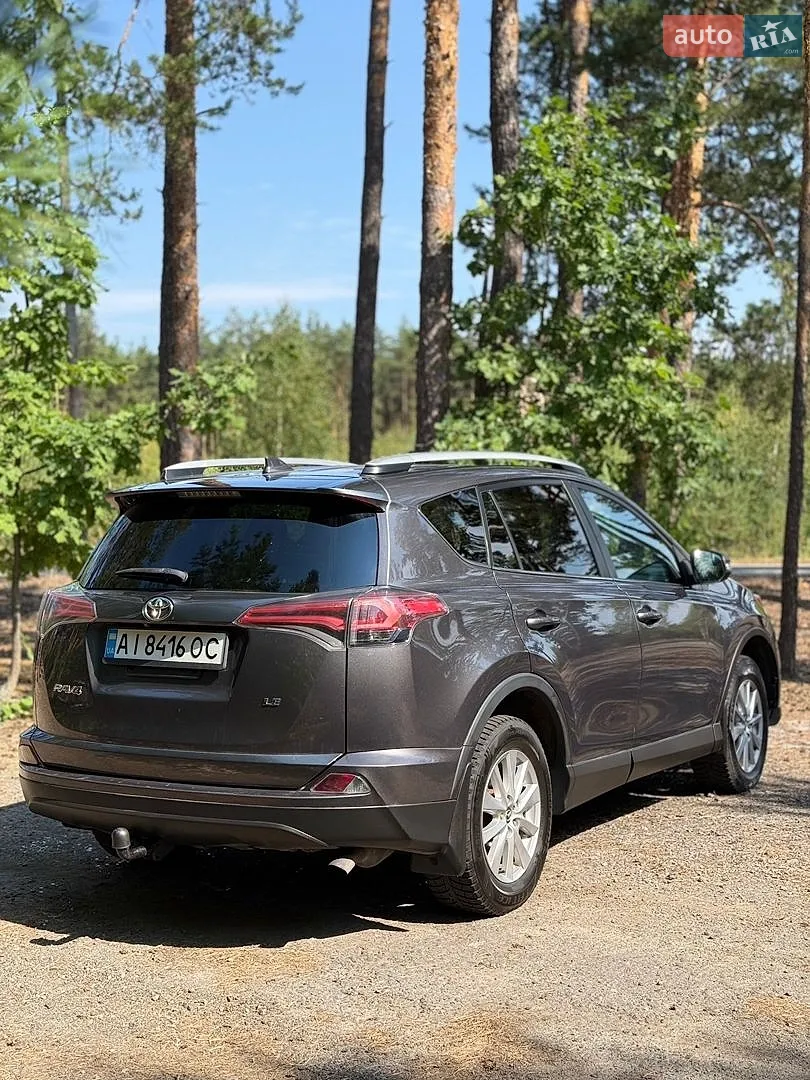 2016 Toyota RAV 4 - мініатюра 7