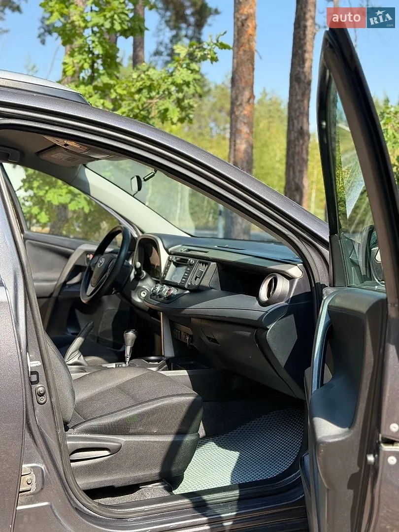 2016 Toyota RAV 4 - мініатюра 18