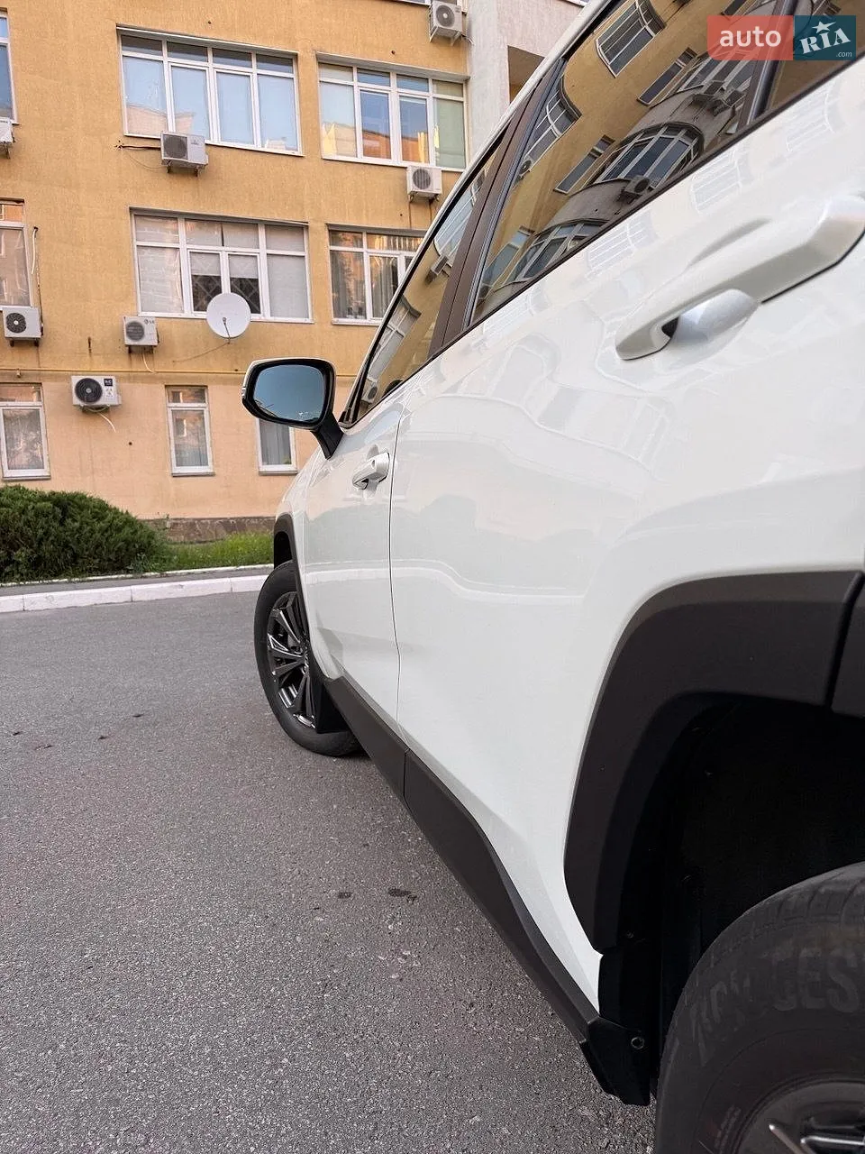 2022 Toyota RAV 4 - мініатюра 13