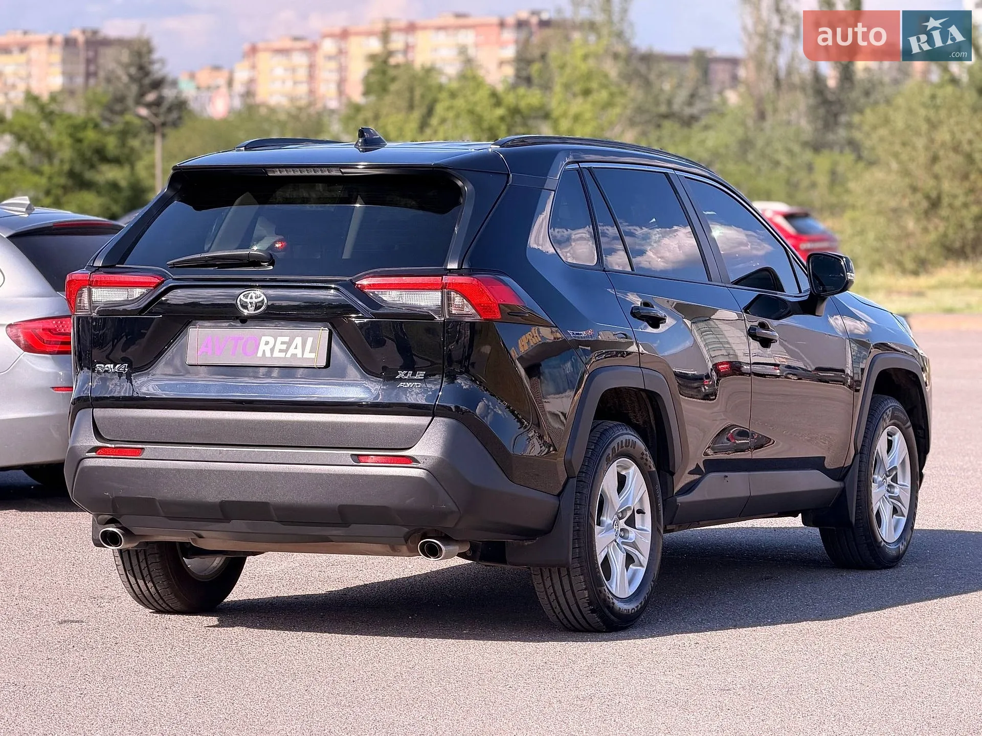 2020 Toyota RAV 4 - мініатюра 16